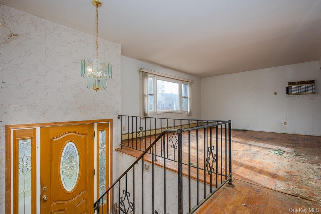 #4 photo, 2 Deborah Lane, Valley Cottage , NY 10989