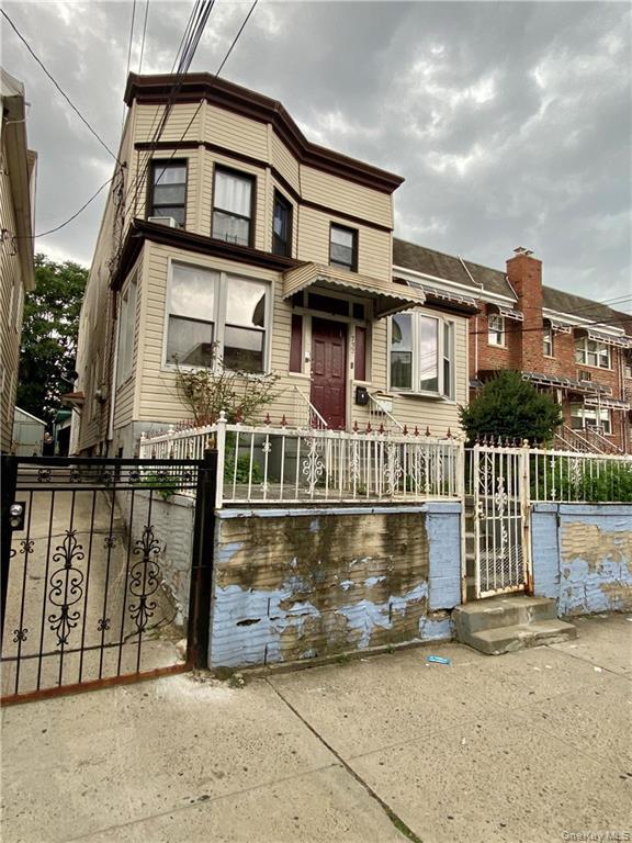 #1 photo, 732 E 223rd Street, Bronx , NY 10466