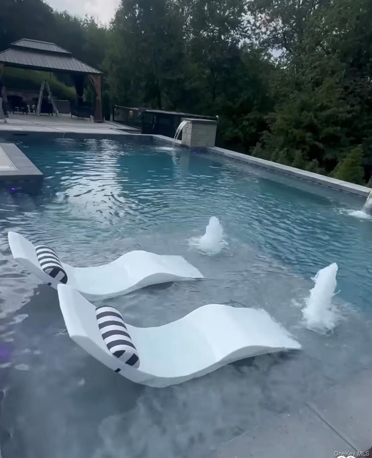 #5 photo, 15 Dickens Street, Stony Point , NY 10980