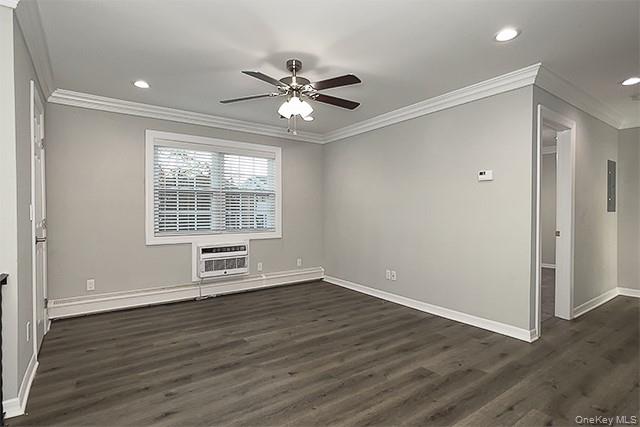 #5 photo, 20 Westgate Drive, Bohemia , NY 11716