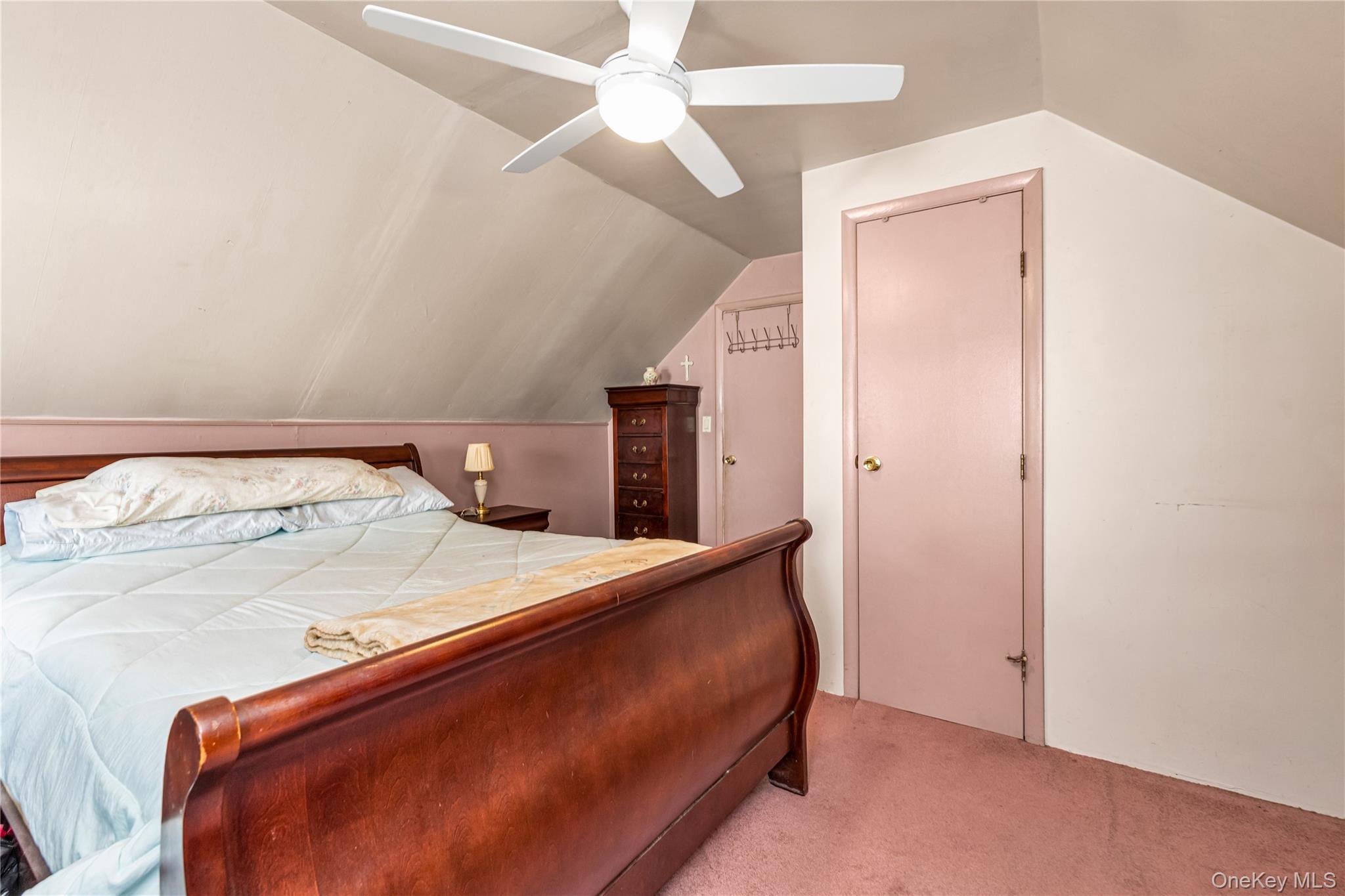 #12 photo, 59 Gun Lane, Levittown , NY 11756