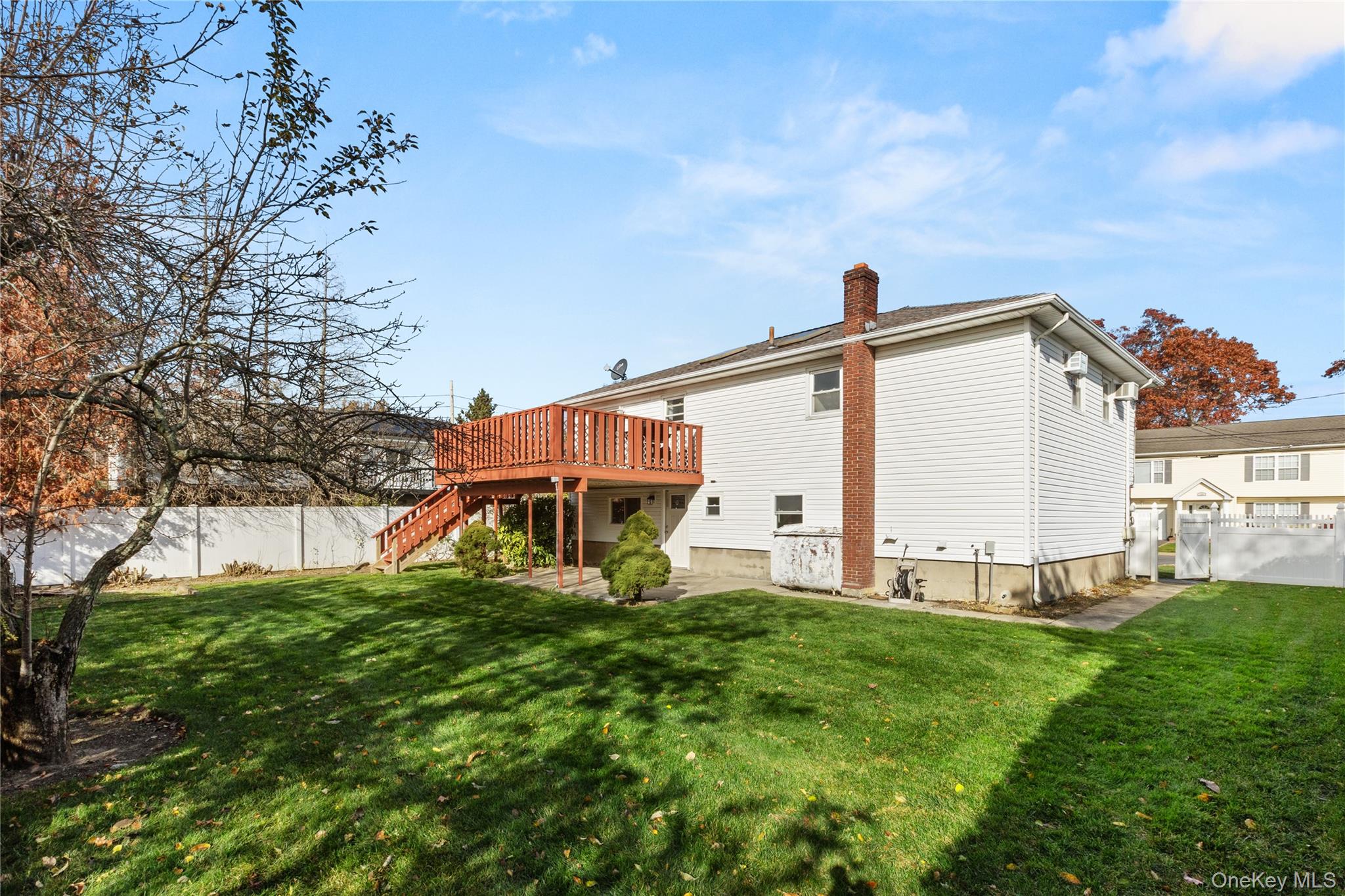 #16 photo, 157 N Alleghany Avenue, Lindenhurst , NY 11757