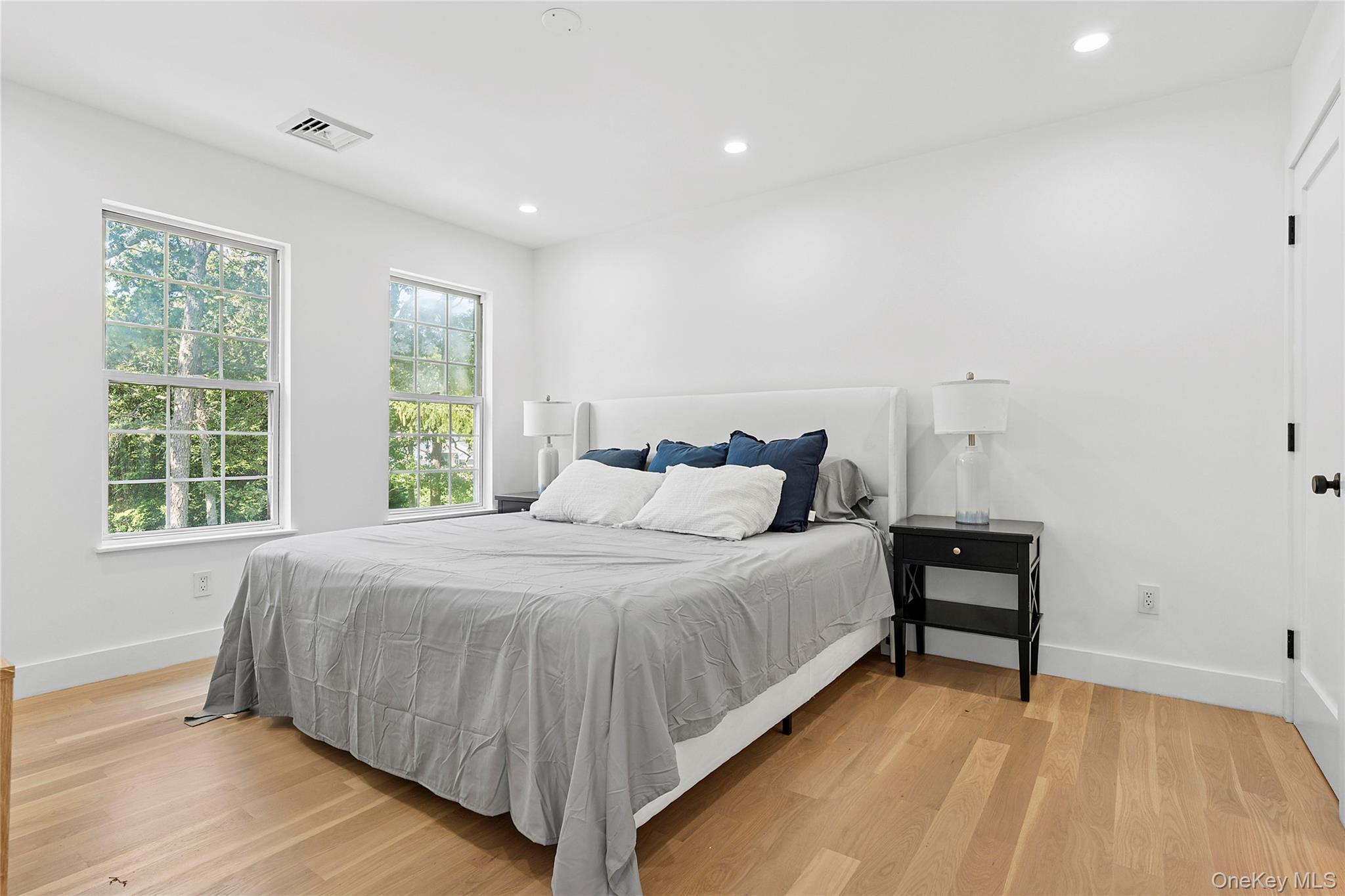 #12 photo, 13 Shore Road, Hampton Bays , NY 11946