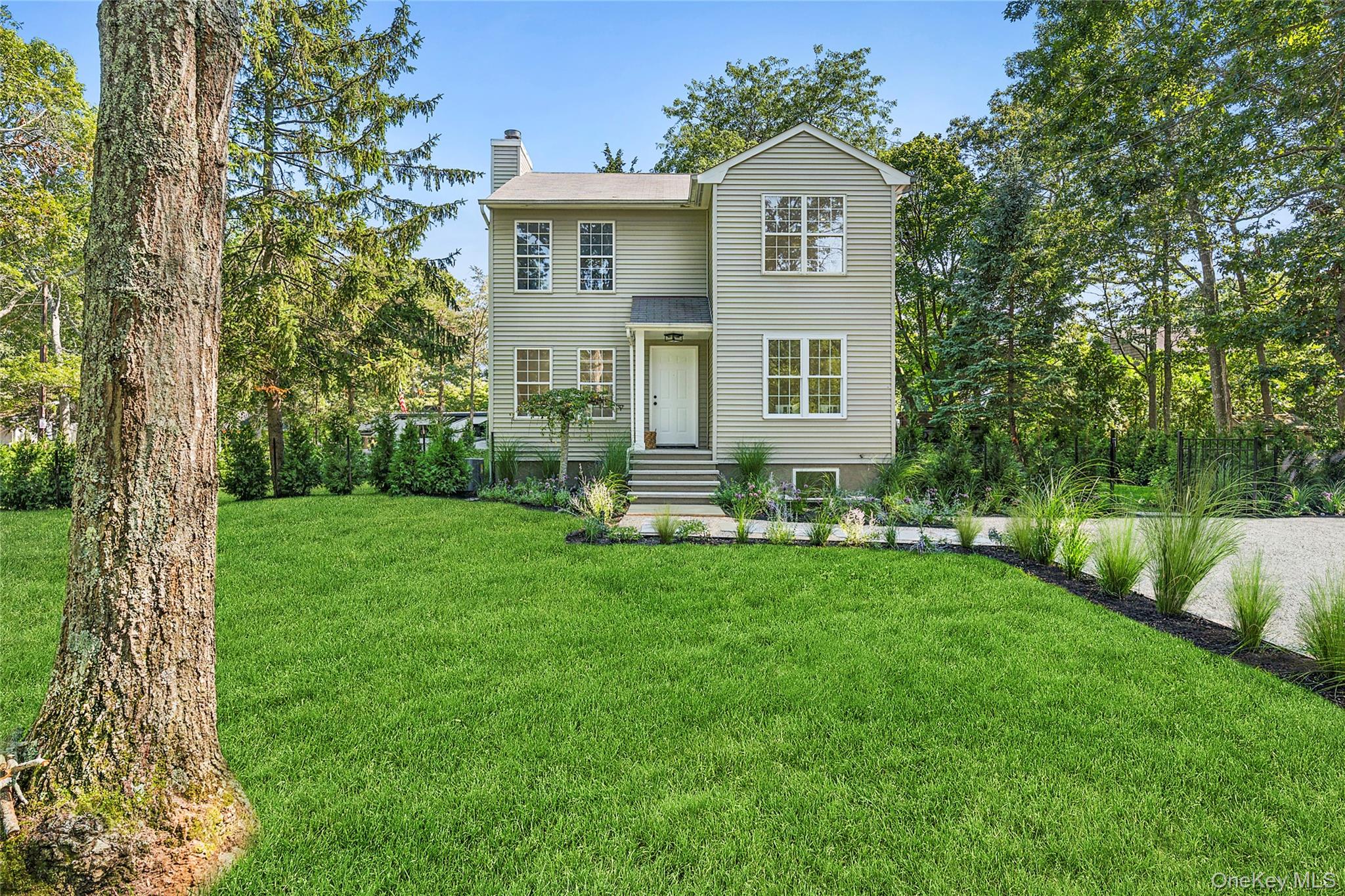 #17 photo, 13 Shore Road, Hampton Bays , NY 11946