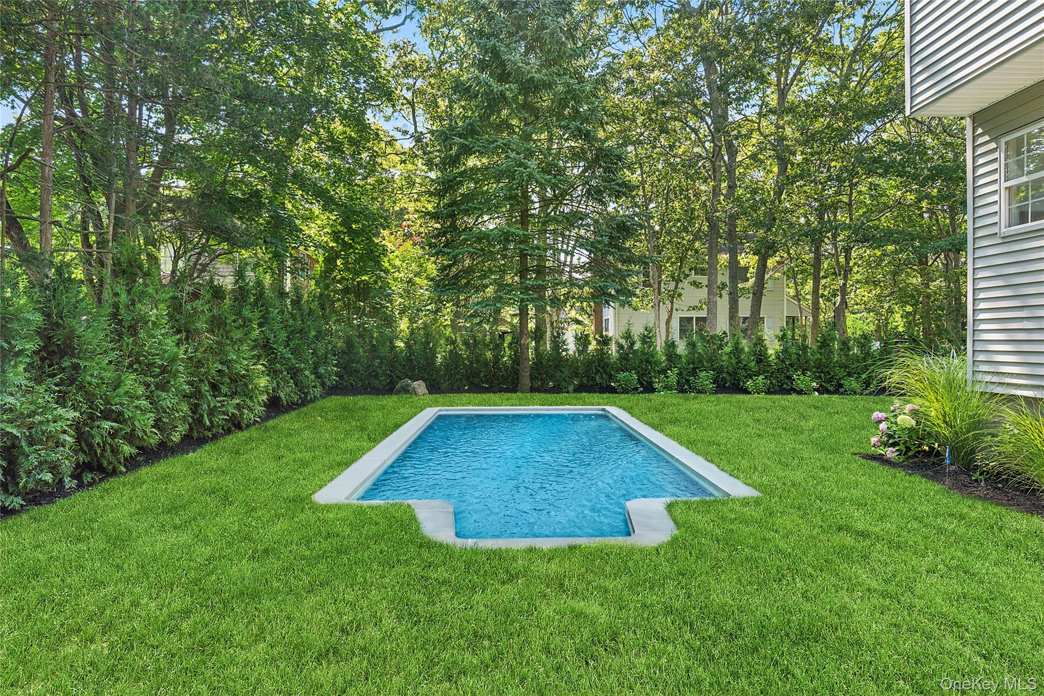 #18 photo, 13 Shore Road, Hampton Bays , NY 11946