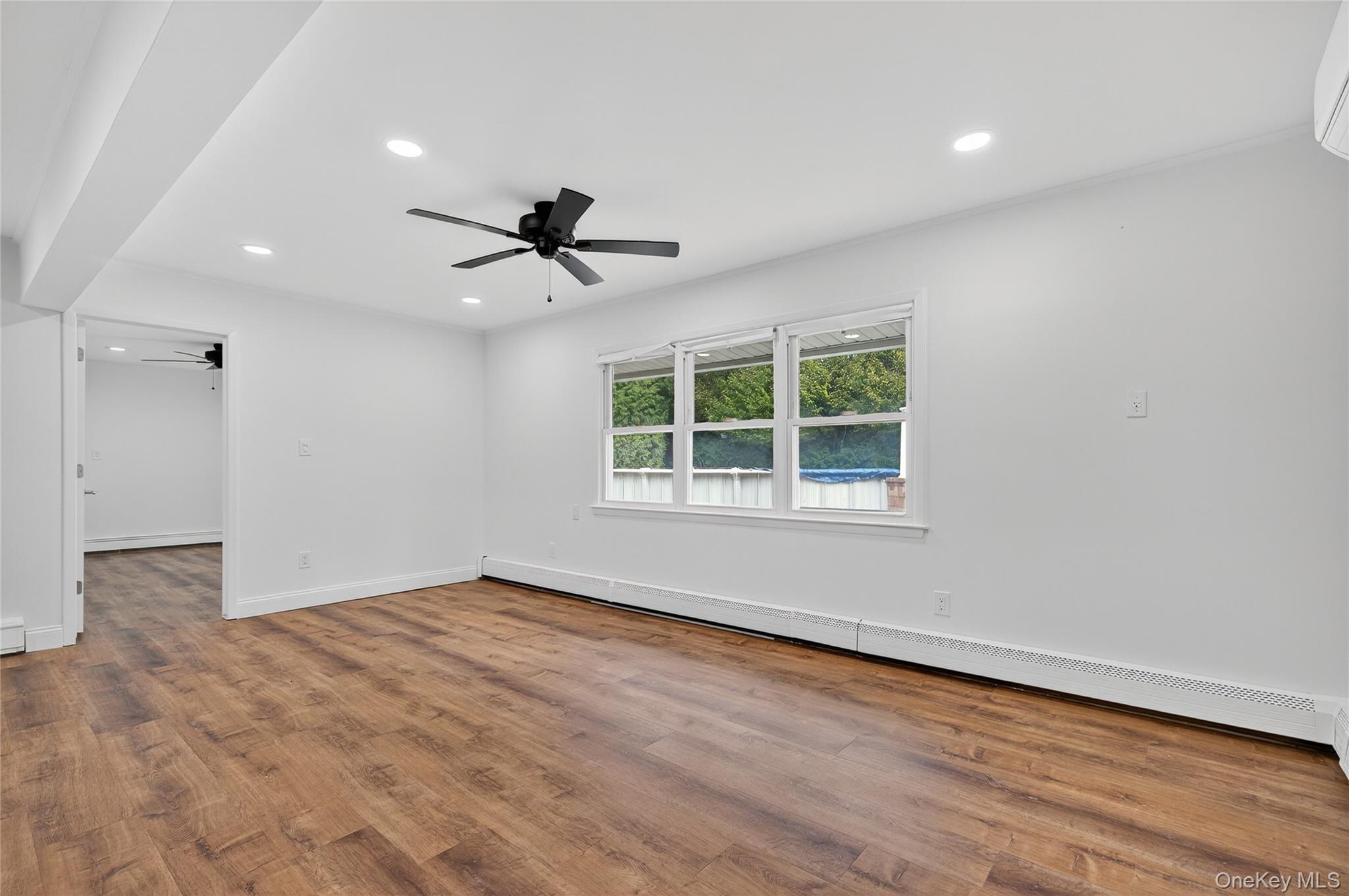 #11 photo, 7 Lowland Road, ナッソー郡 Levittown , NY 11756