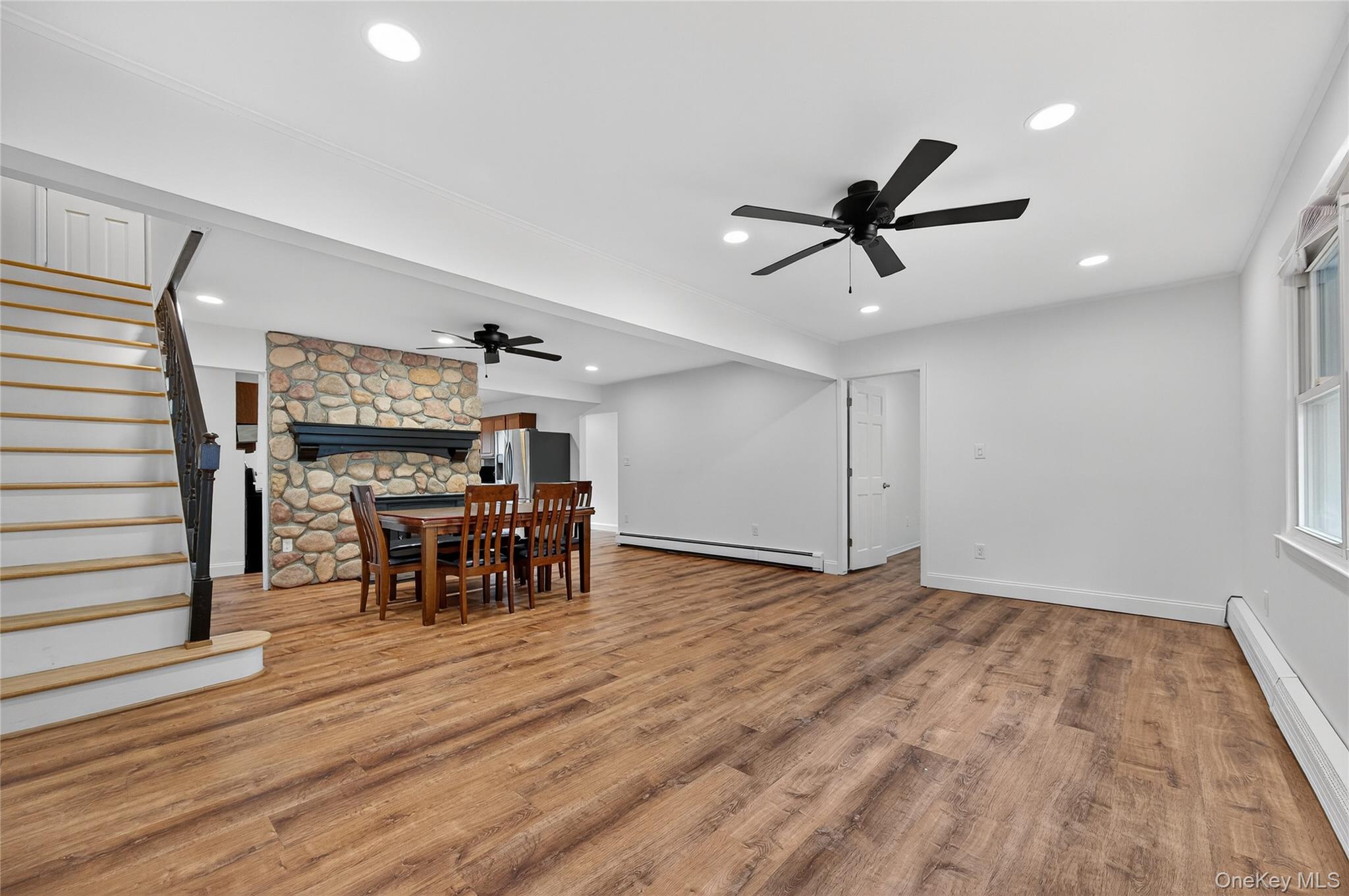 #12 photo, 7 Lowland Road, ナッソー郡 Levittown , NY 11756