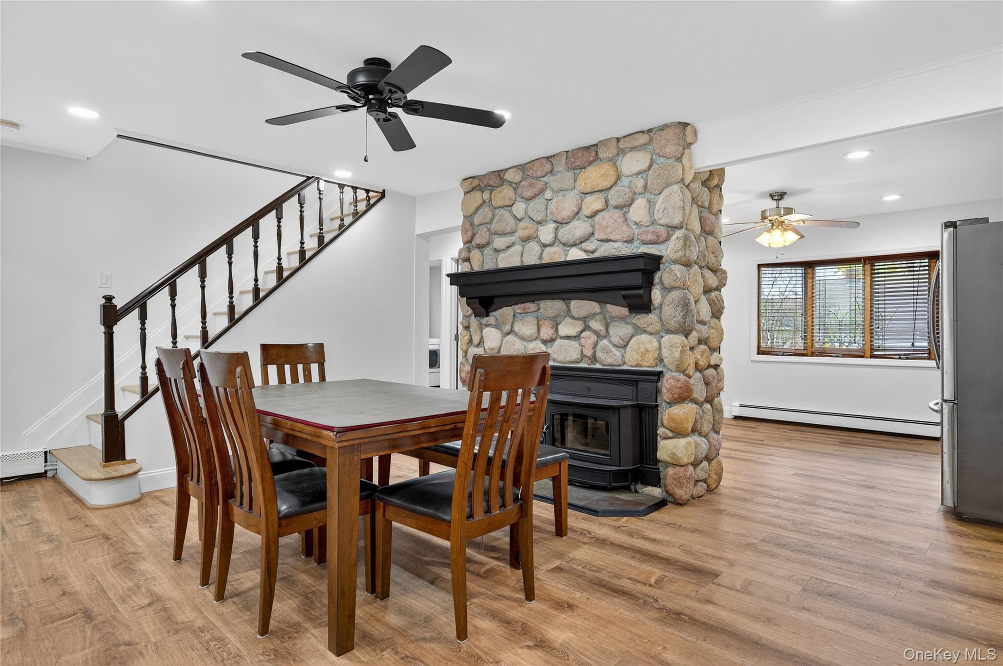 #14 photo, 7 Lowland Road, ナッソー郡 Levittown , NY 11756