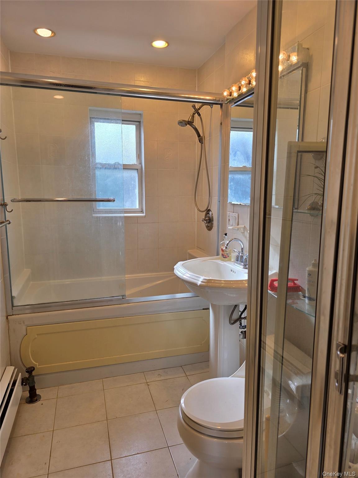 #11 photo, 142-26 61 Road, Kew Garden Hills , NY 11367