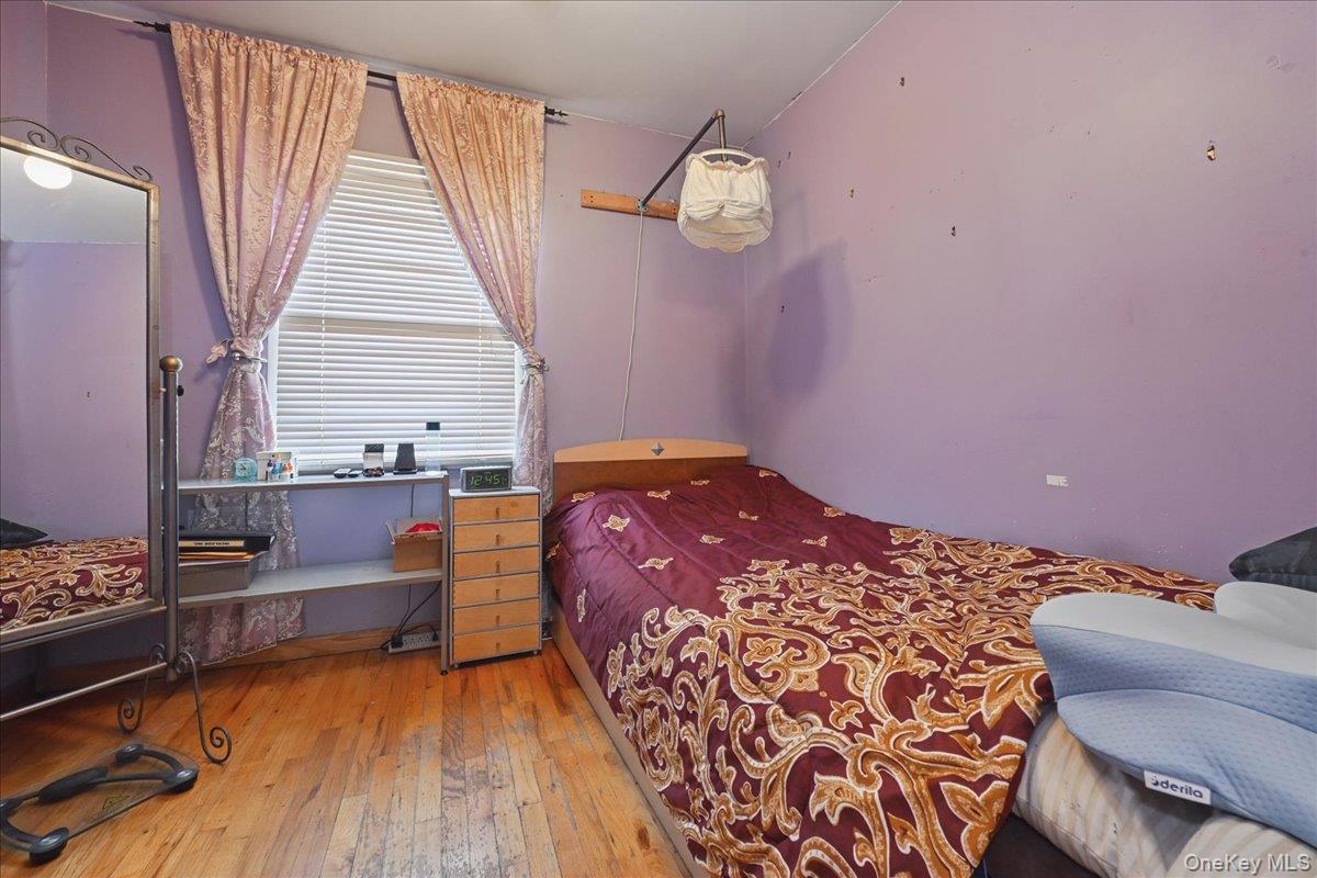 #18 photo, 6239 Douglaston Parkway, Douglaston , NY 11362