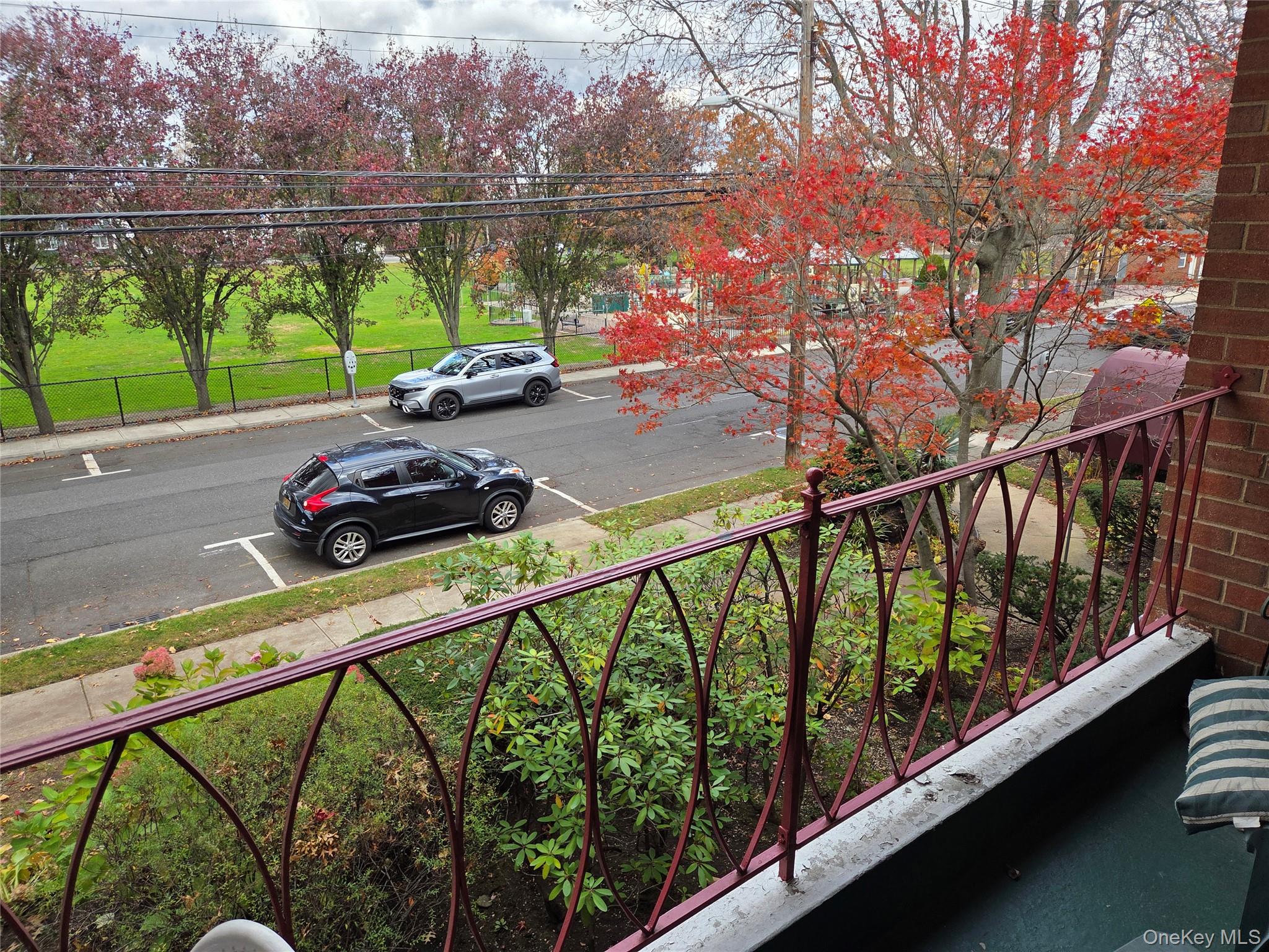 #10 photo, 463 Summit Avenue, Cedarhurst , NY 11516