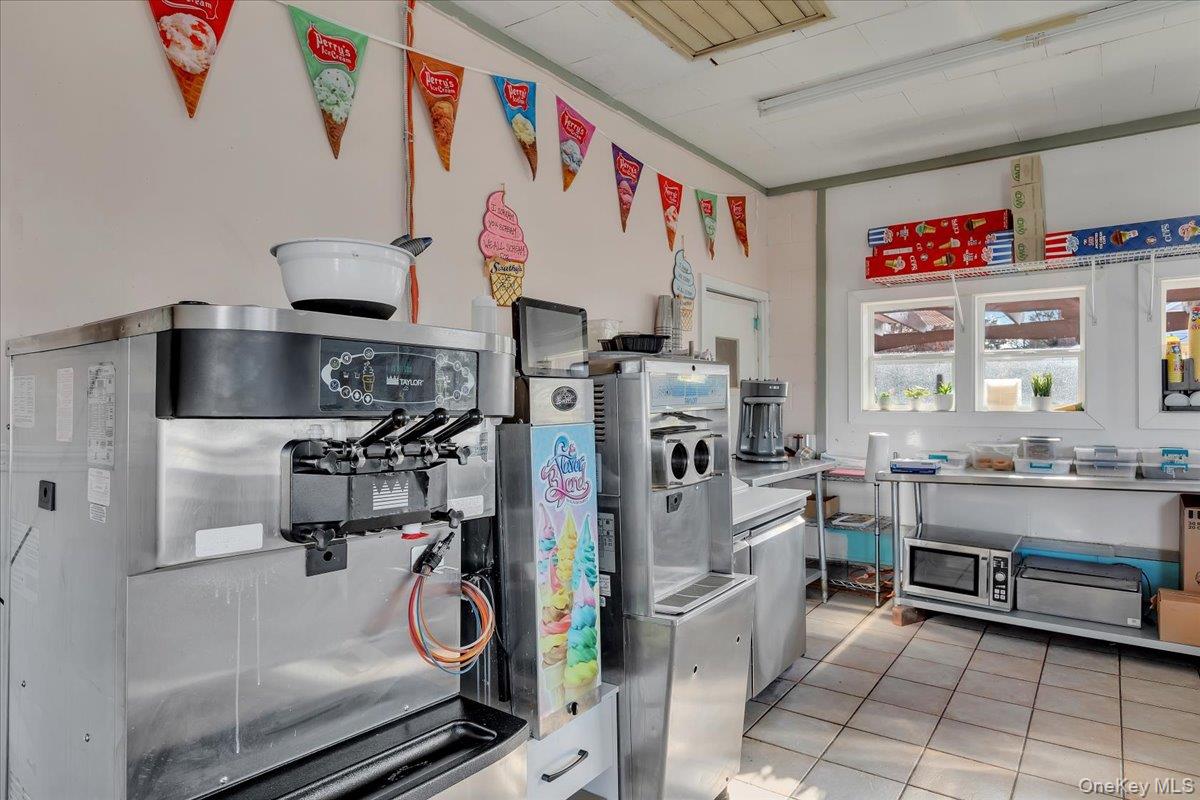 #19 photo, 75 Saratoga Avenue, Call Listing Agent , NY 12803