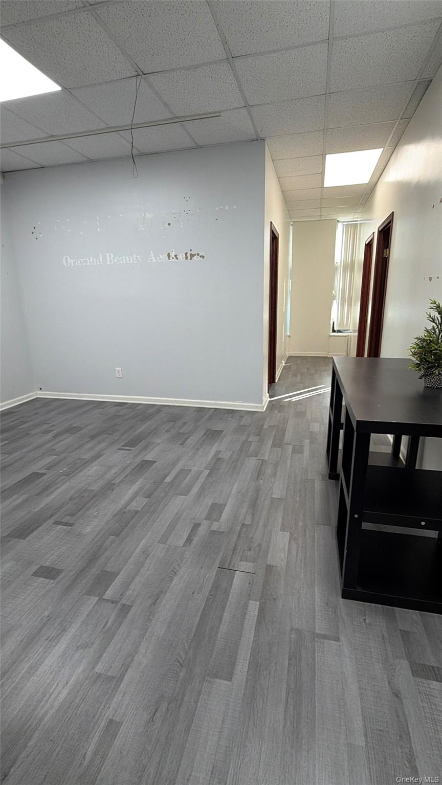 #7 photo, 135-11 40th Road, Flushing , NY 11354