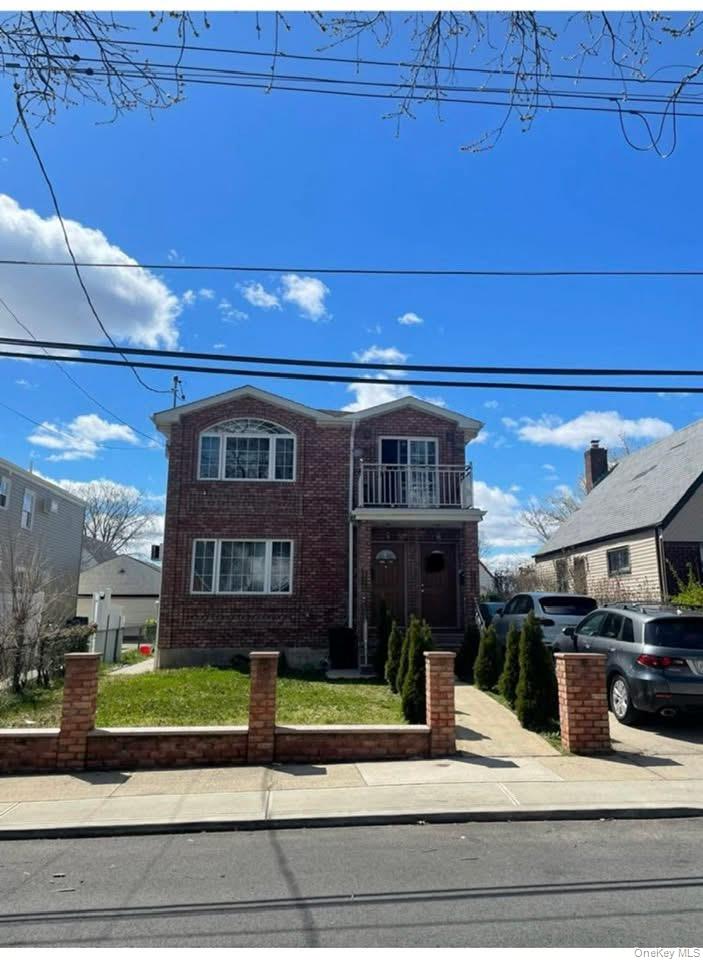 #1 photo, 120-36 199 Street, Saint Albans , NY 11412