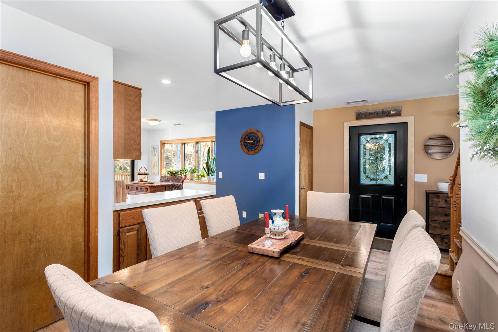 #3 photo, 8 Hill Drive, Riverhead , NY 11901