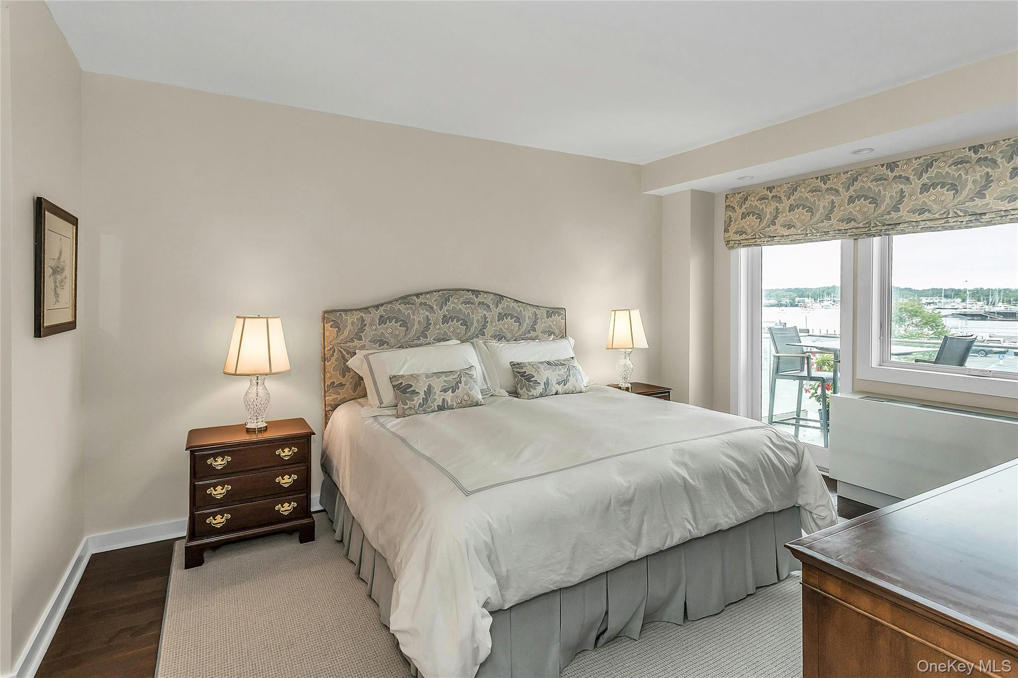 #12 photo, 433 Main Street, Port Washington , NY 11050