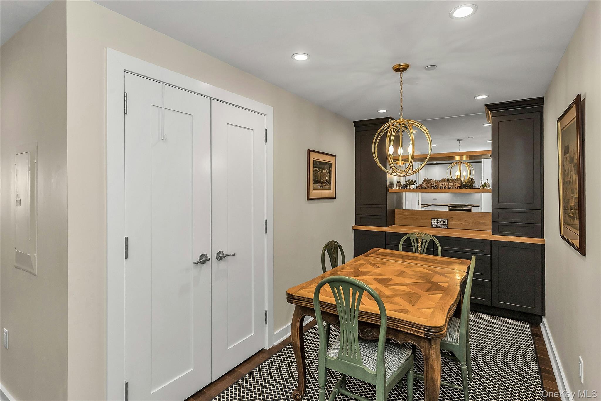 #6 photo, 433 Main Street, Port Washington , NY 11050