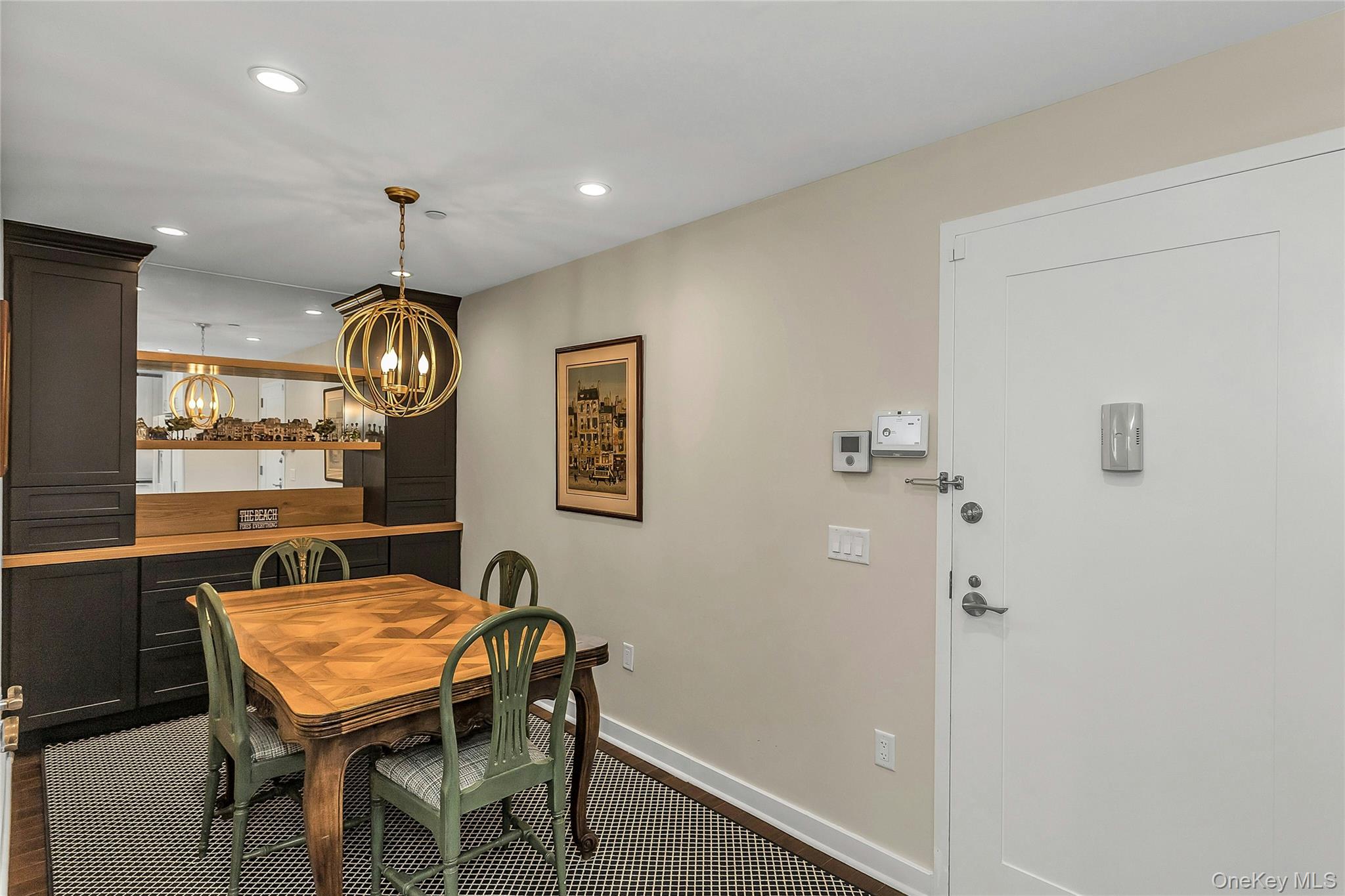 #7 photo, 433 Main Street, Port Washington , NY 11050