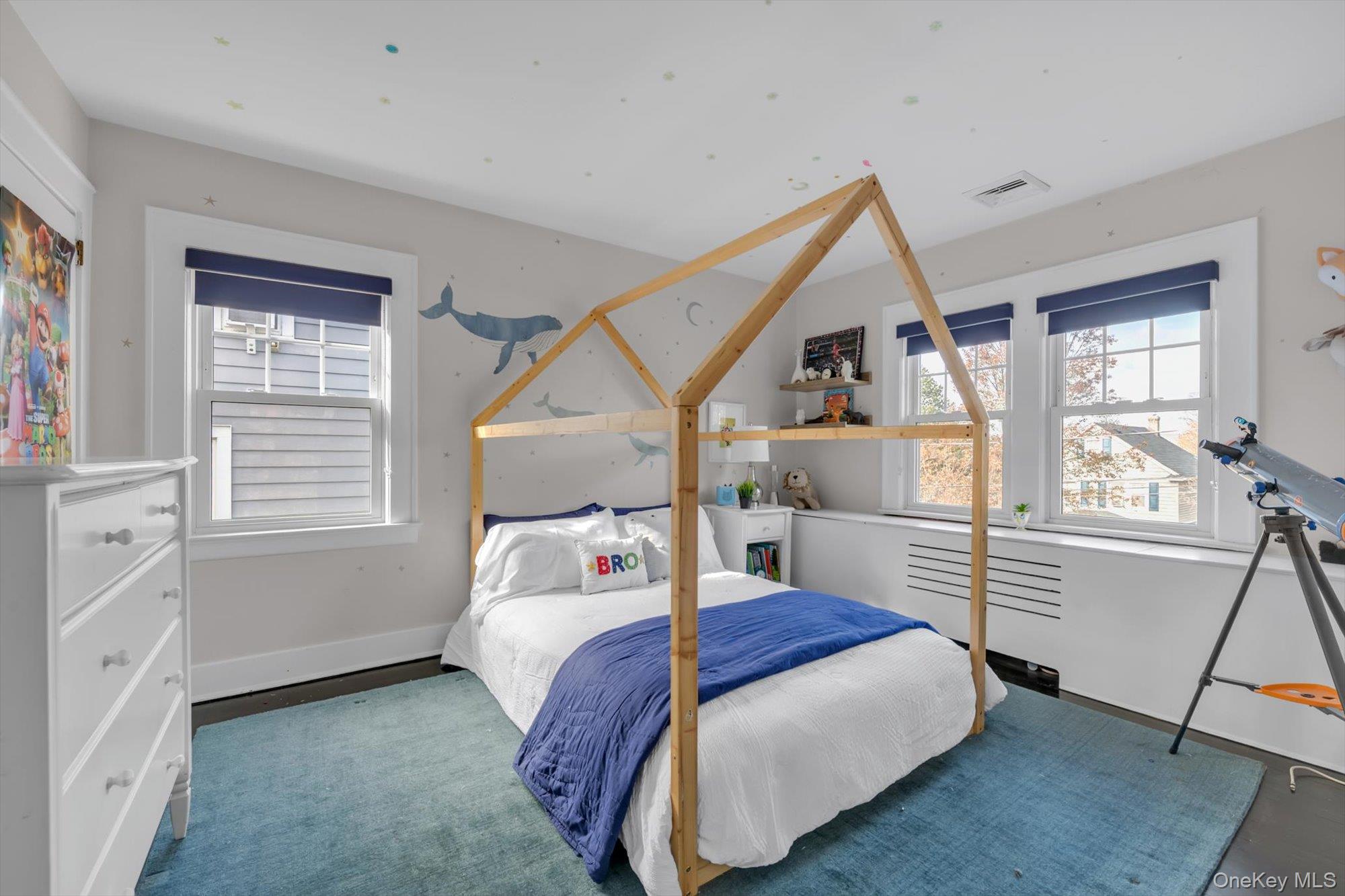 #15 photo, 8 Fairview Avenue, Port Washington , NY 11050