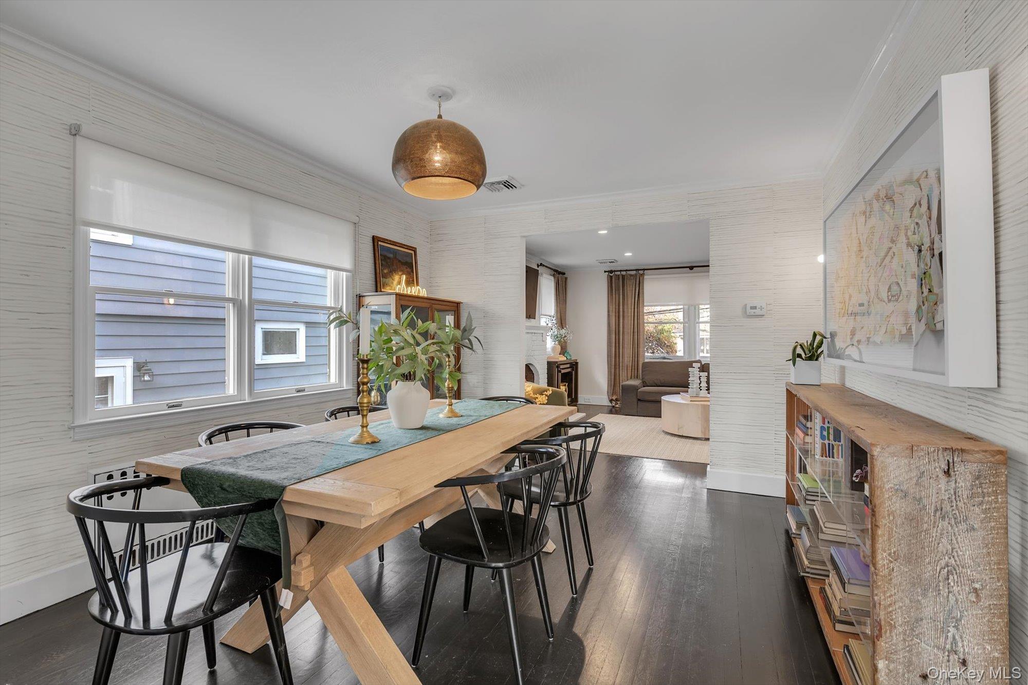 #8 photo, 8 Fairview Avenue, Port Washington , NY 11050