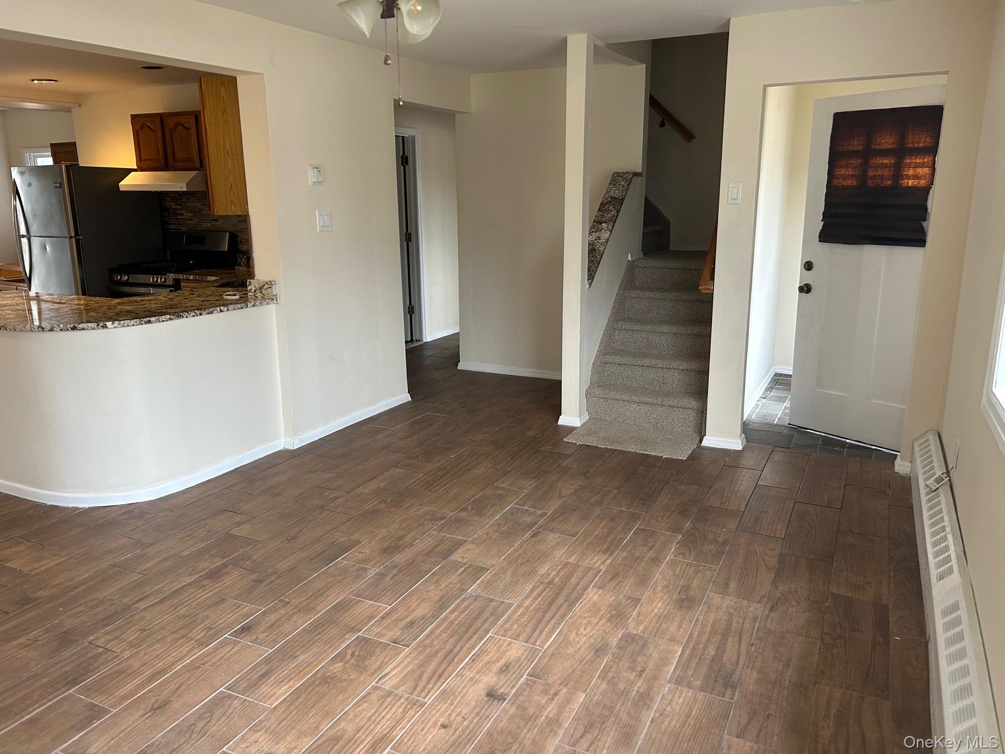 #7 photo, 1429 Deer Park Avenue, North Babylon , NY 11703