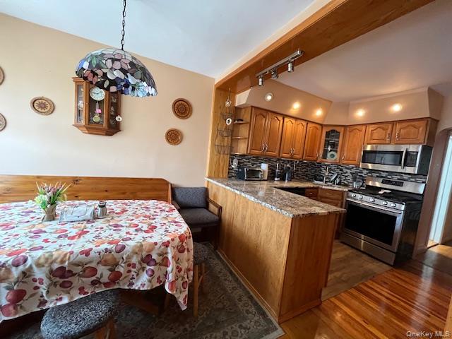 #10 photo, 71-22 Calamus Avenue, Woodside , NY 11377