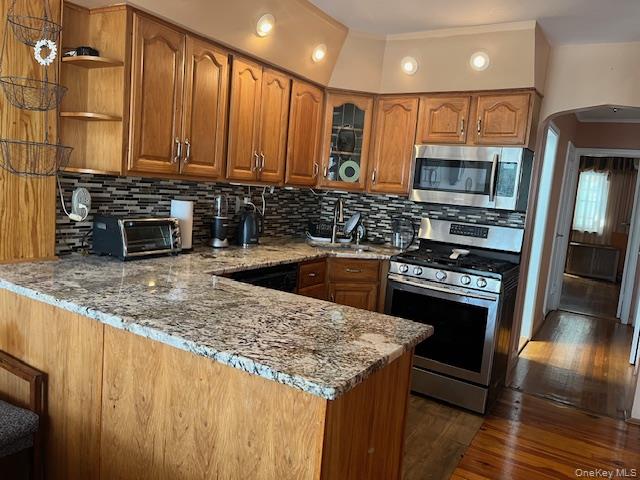 #3 photo, 71-22 Calamus Avenue, Woodside , NY 11377