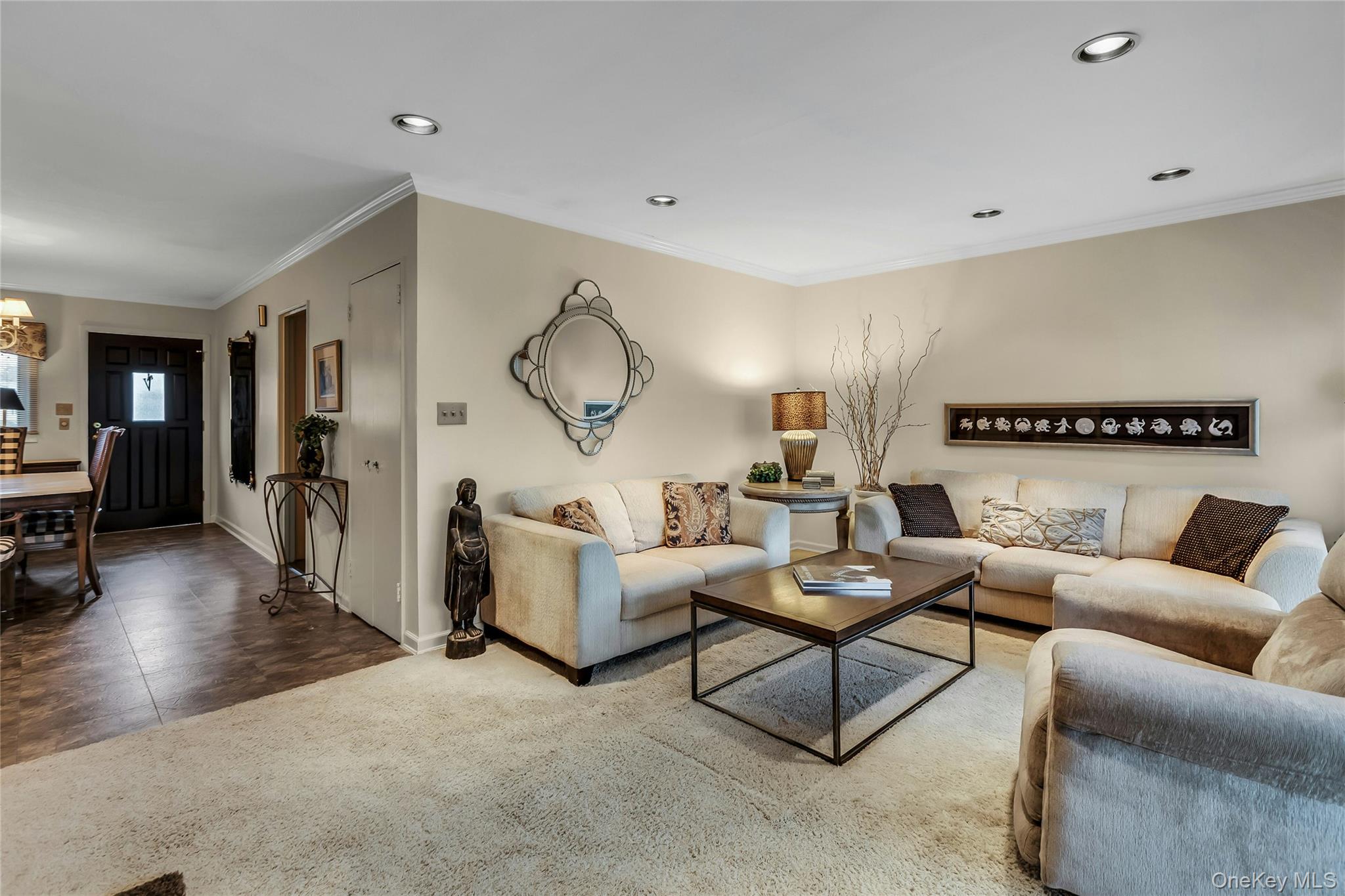 #3 photo, 27 Abbey Lane, Plainview , NY 11803