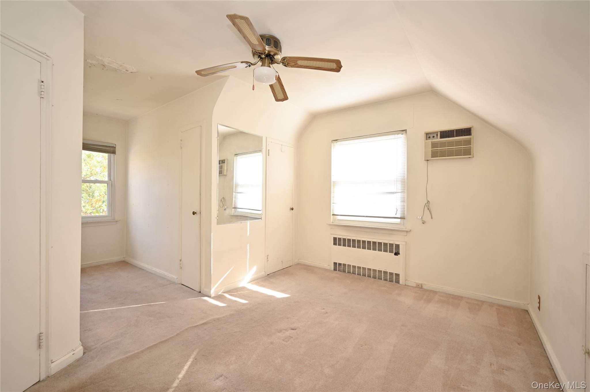 #11 photo, 48-51 190th Street, Fresh Meadows , NY 11365