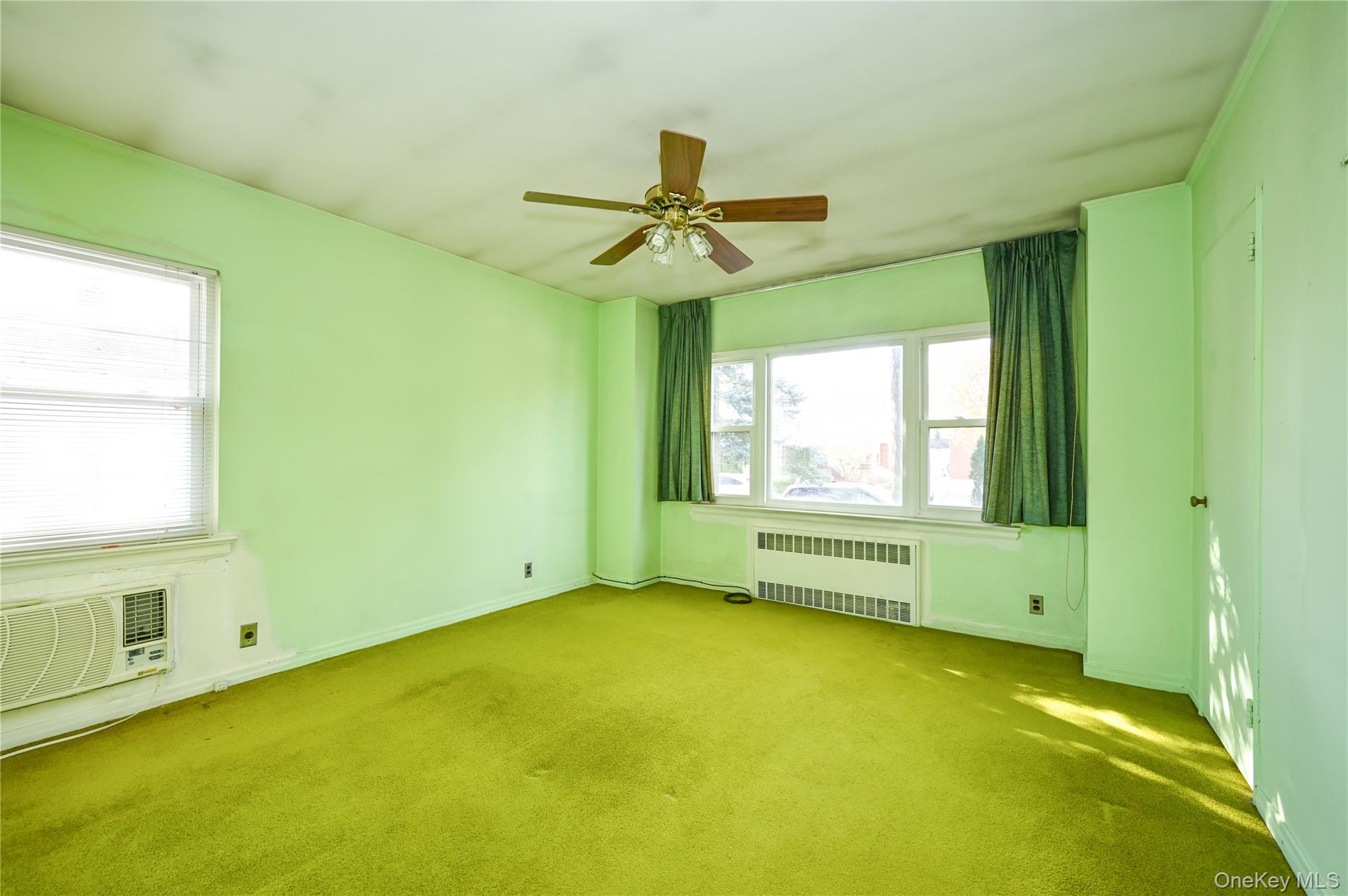 #18 photo, 48-51 190th Street, Fresh Meadows , NY 11365