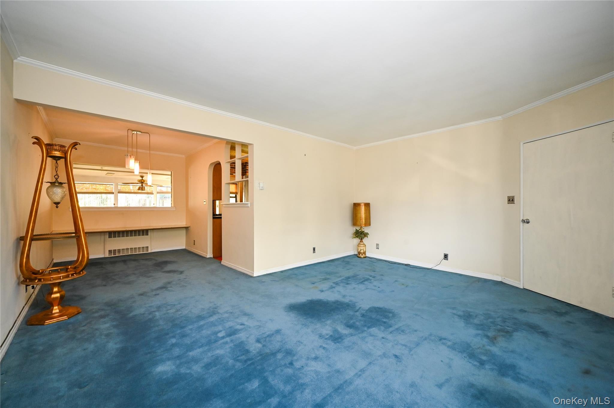 #5 photo, 48-51 190th Street, Fresh Meadows , NY 11365