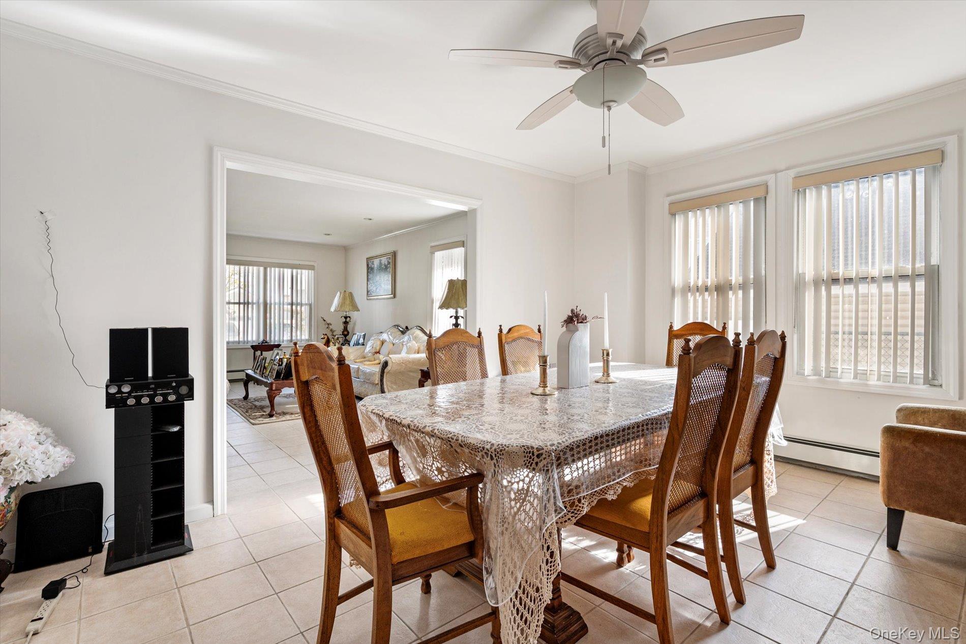 #10 photo, 247 N Columbus Avenue, Freeport , NY 11520