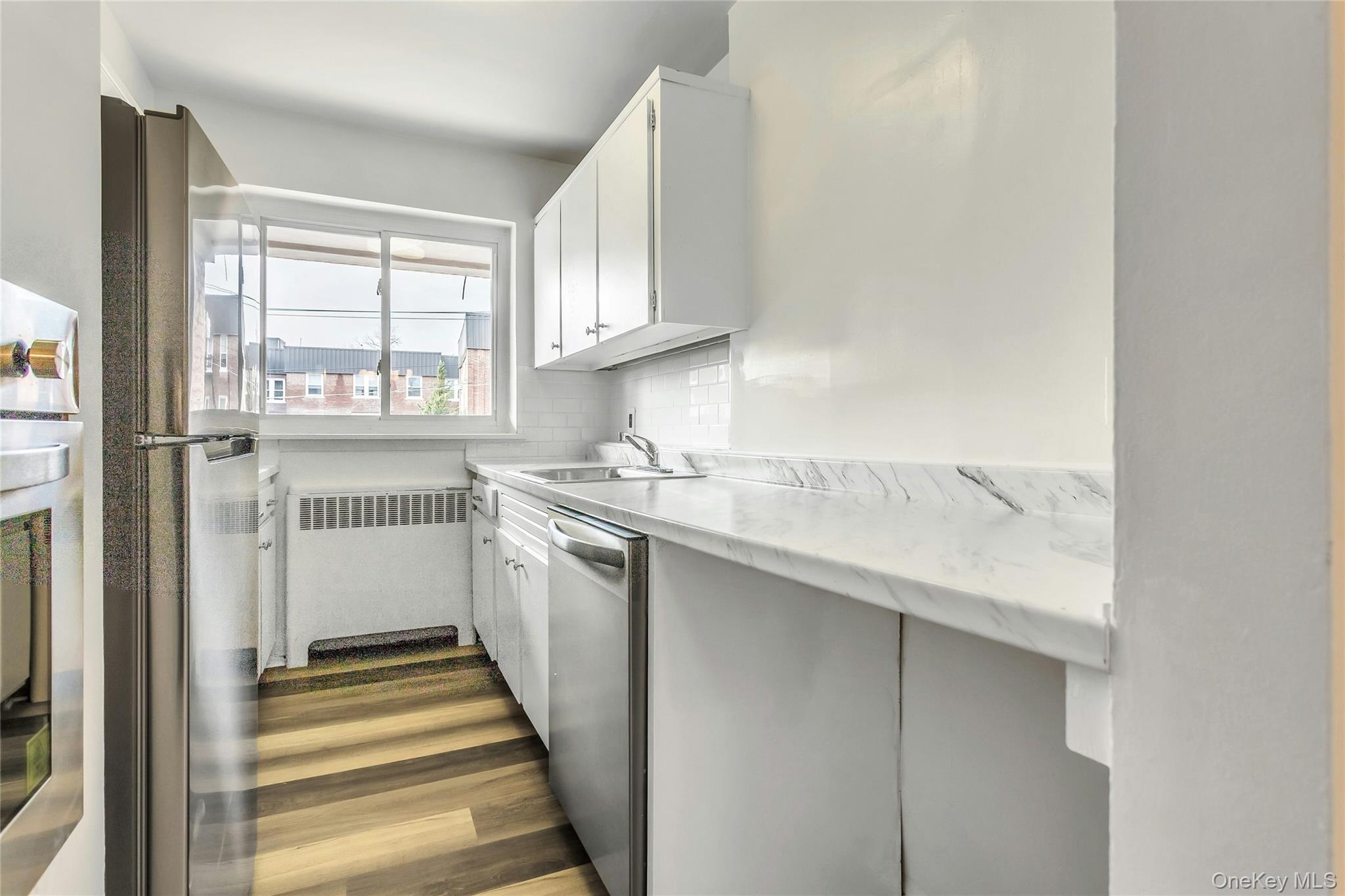 #15 photo, 200 Atlantic Avenue, Lynbrook , NY 11563