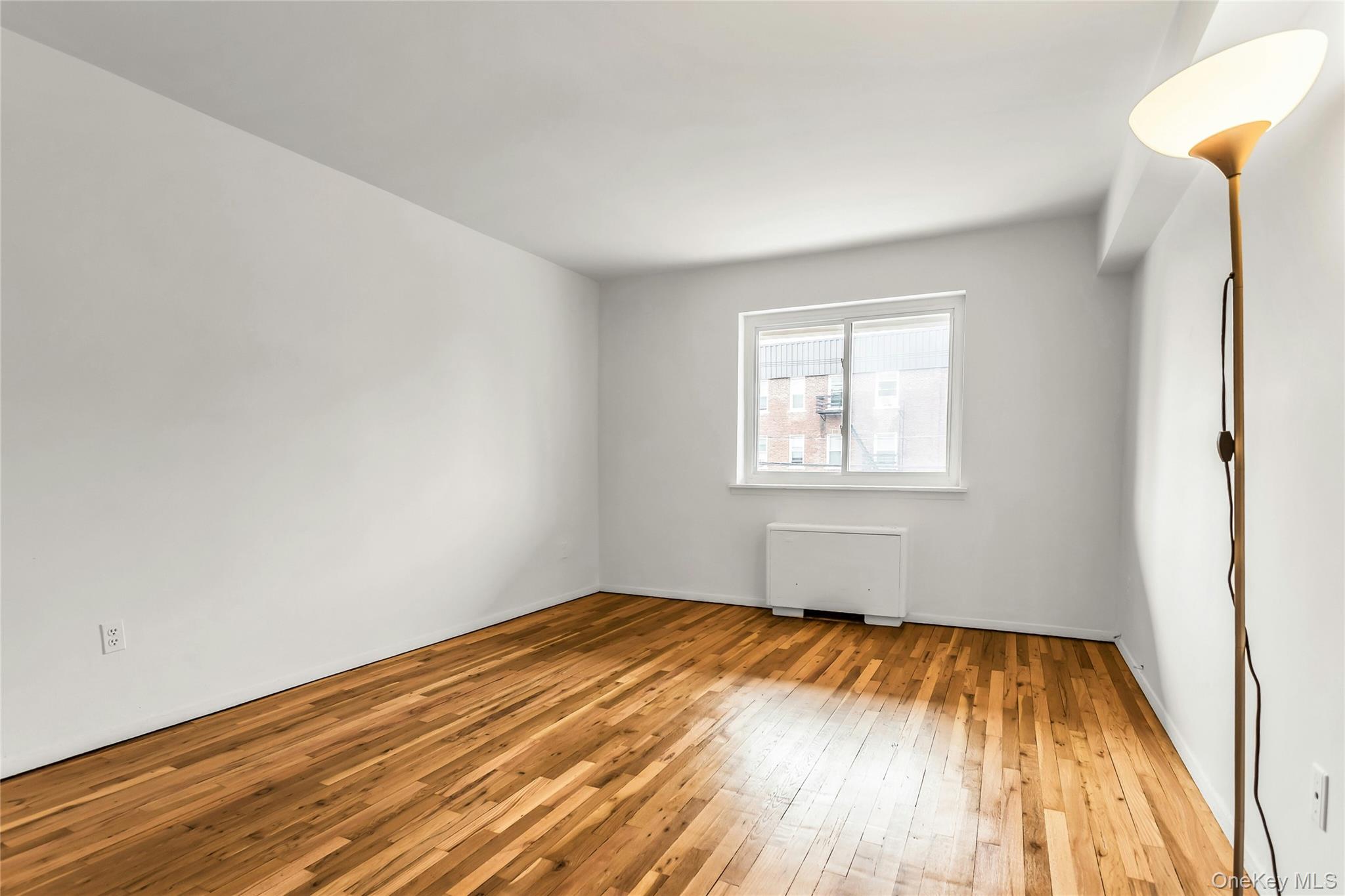 #19 photo, 200 Atlantic Avenue, Lynbrook , NY 11563