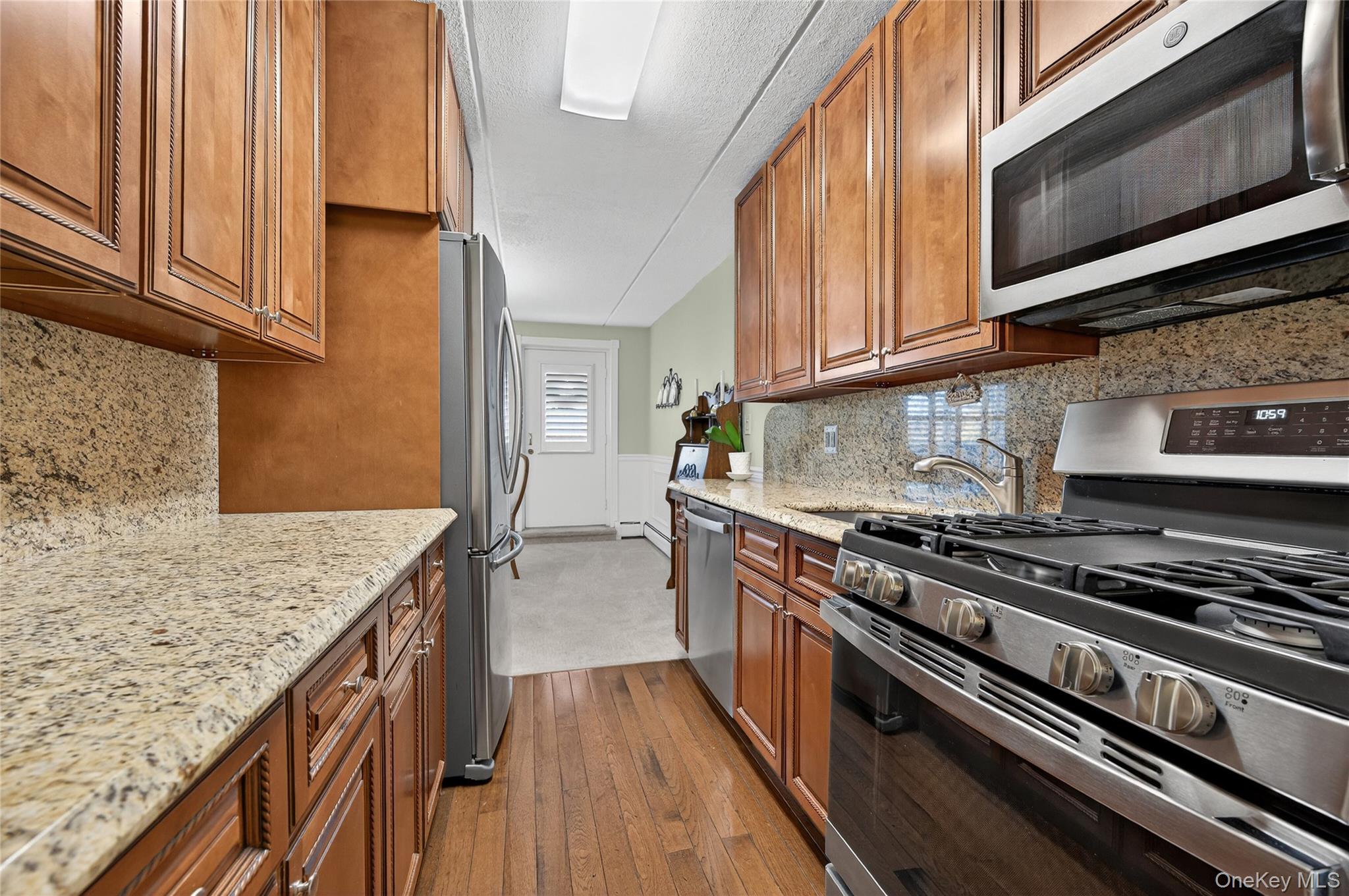 #17 photo, 135 Post Avenue, Westbury , NY 11590