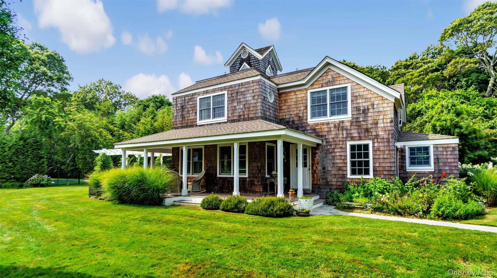 #1 photo, 9 Ocame Avenue, Westhampton Beach , NY 11978