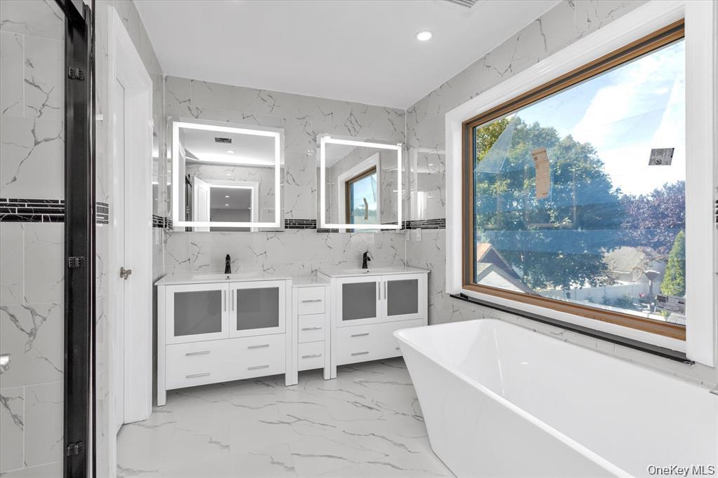 #12 photo, 44 School Street, Malverne , NY 11565