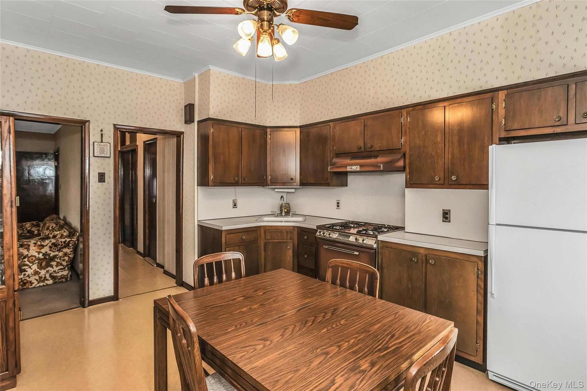 #20 photo, 61-22 56th Drive, Maspeth , NY 11378