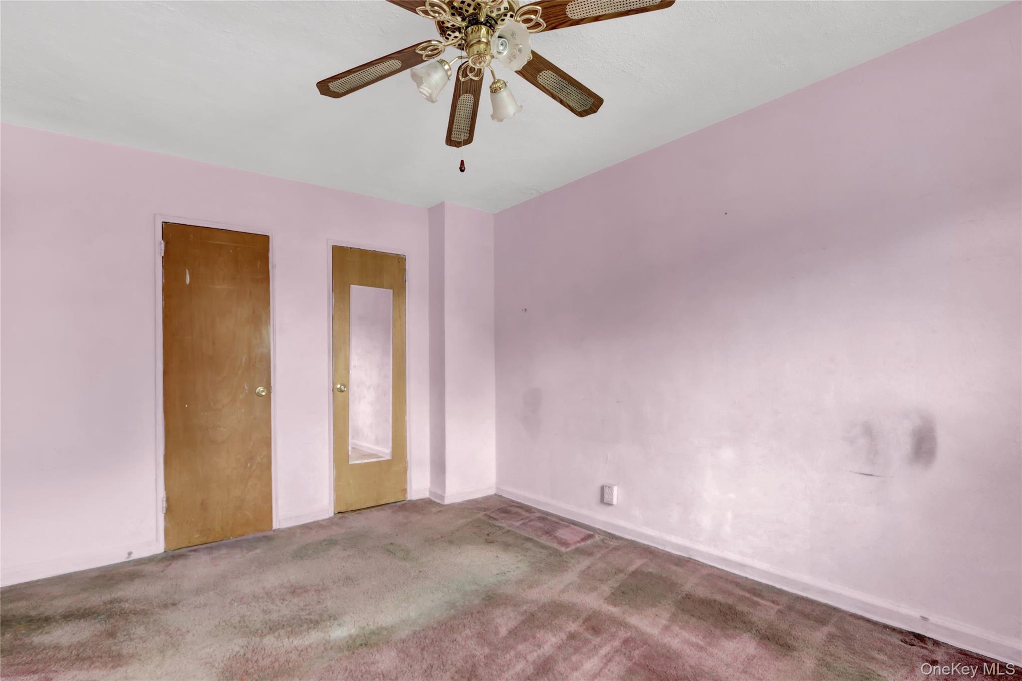 #15 photo, 37-15 195th, Flushing , NY 11358