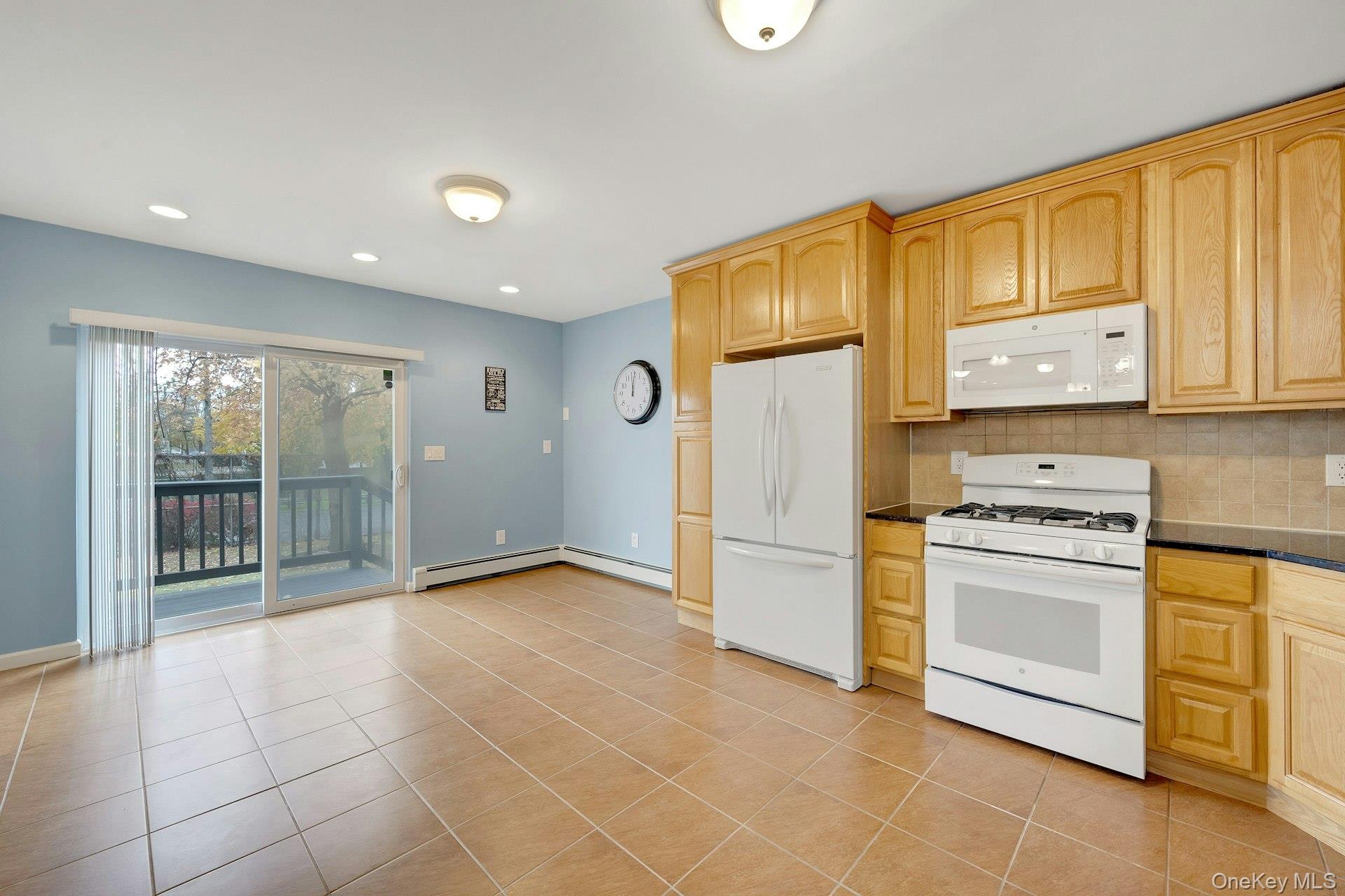 #9 photo, 107E Edgewater Park, Bronx , NY 10465