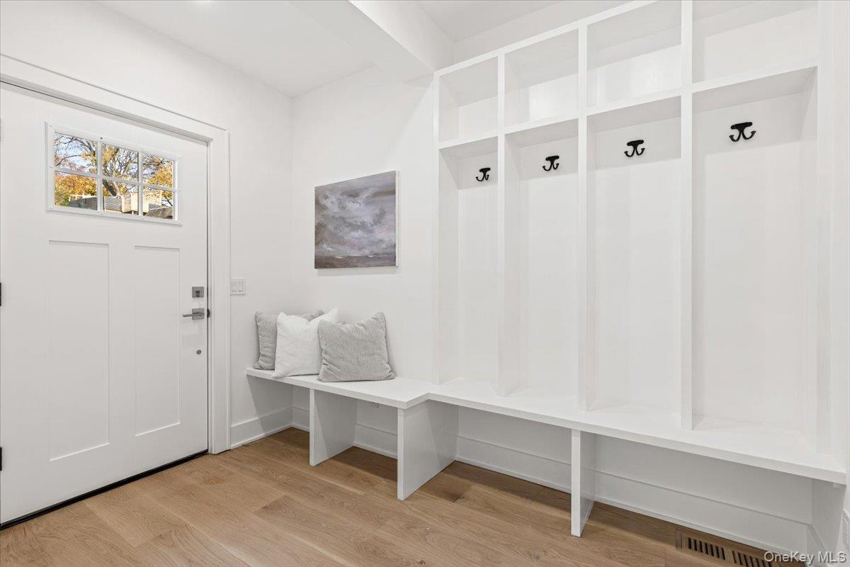 #11 photo, 60 Grapal Street, Rye , NY 10580