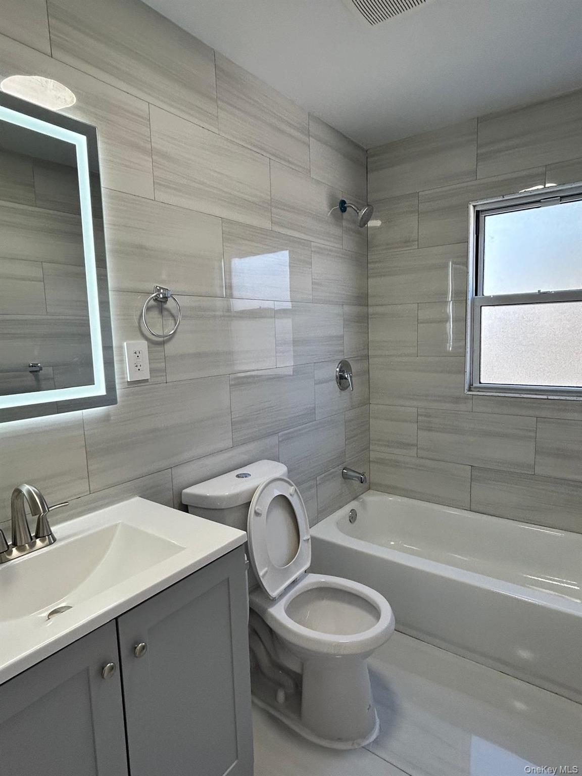 #13 photo, 119-60 177th Street, Saint Albans , NY 11434