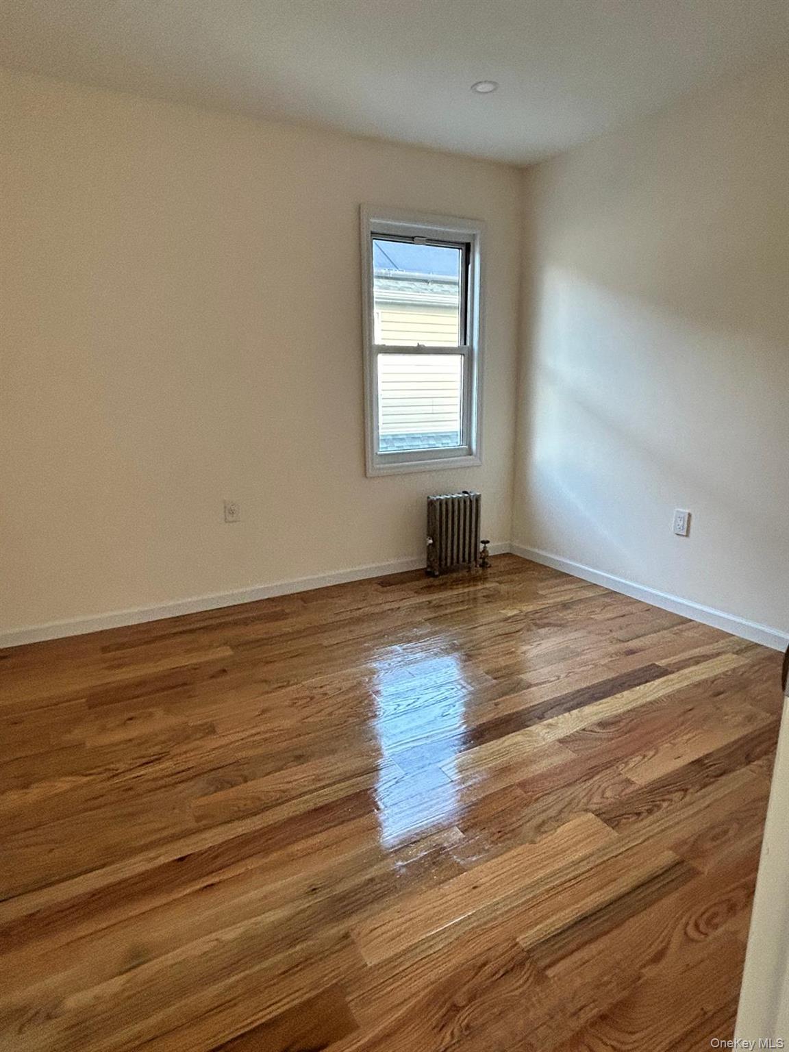 #16 photo, 119-60 177th Street, Saint Albans , NY 11434