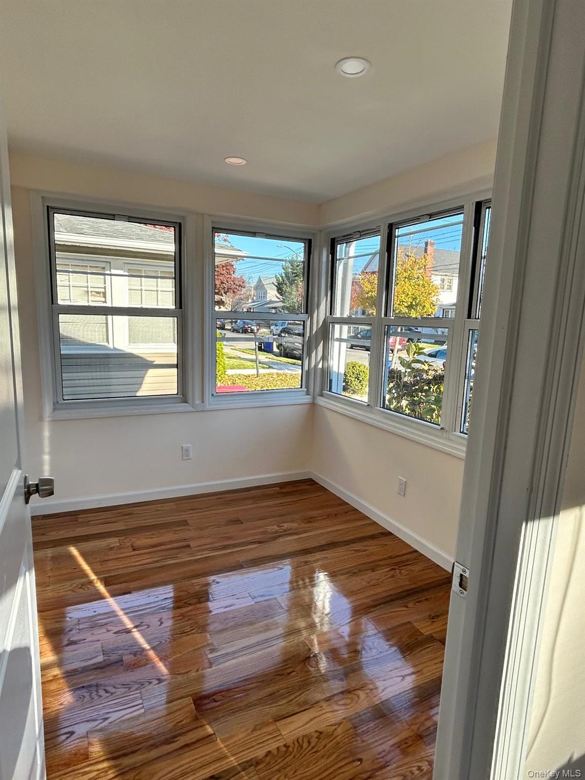 #5 photo, 119-60 177th Street, Saint Albans , NY 11434