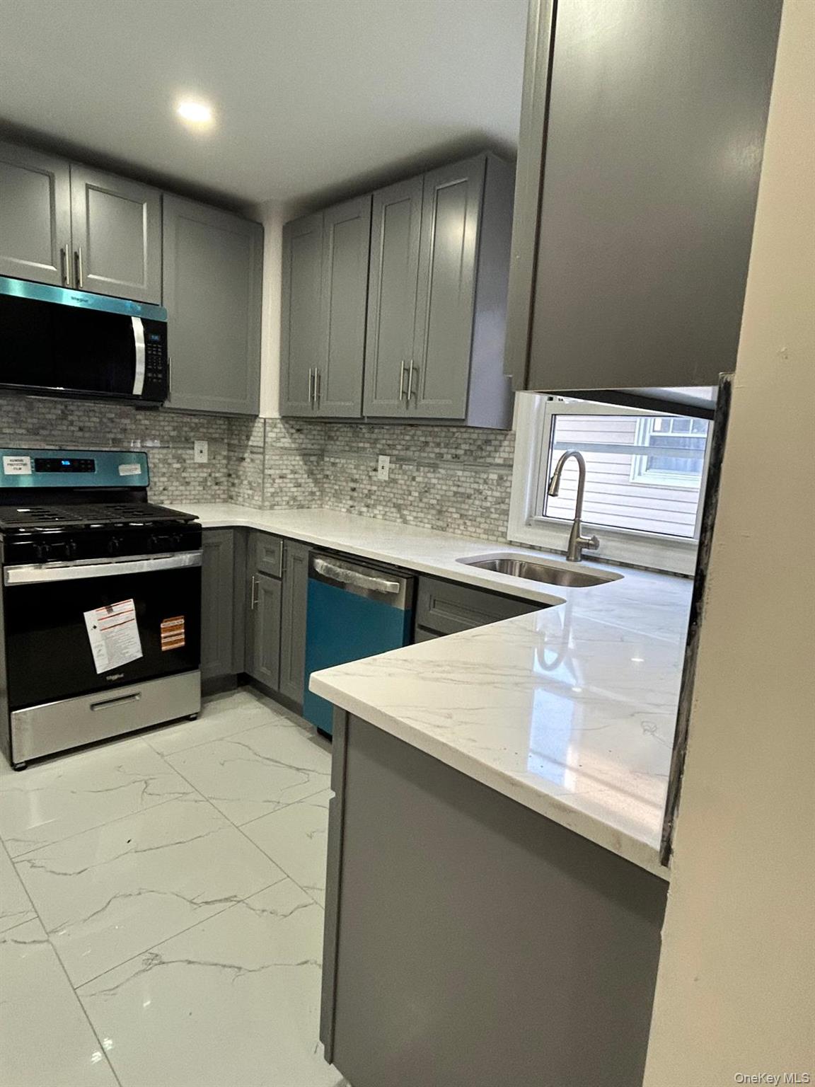 #8 photo, 119-60 177th Street, Saint Albans , NY 11434