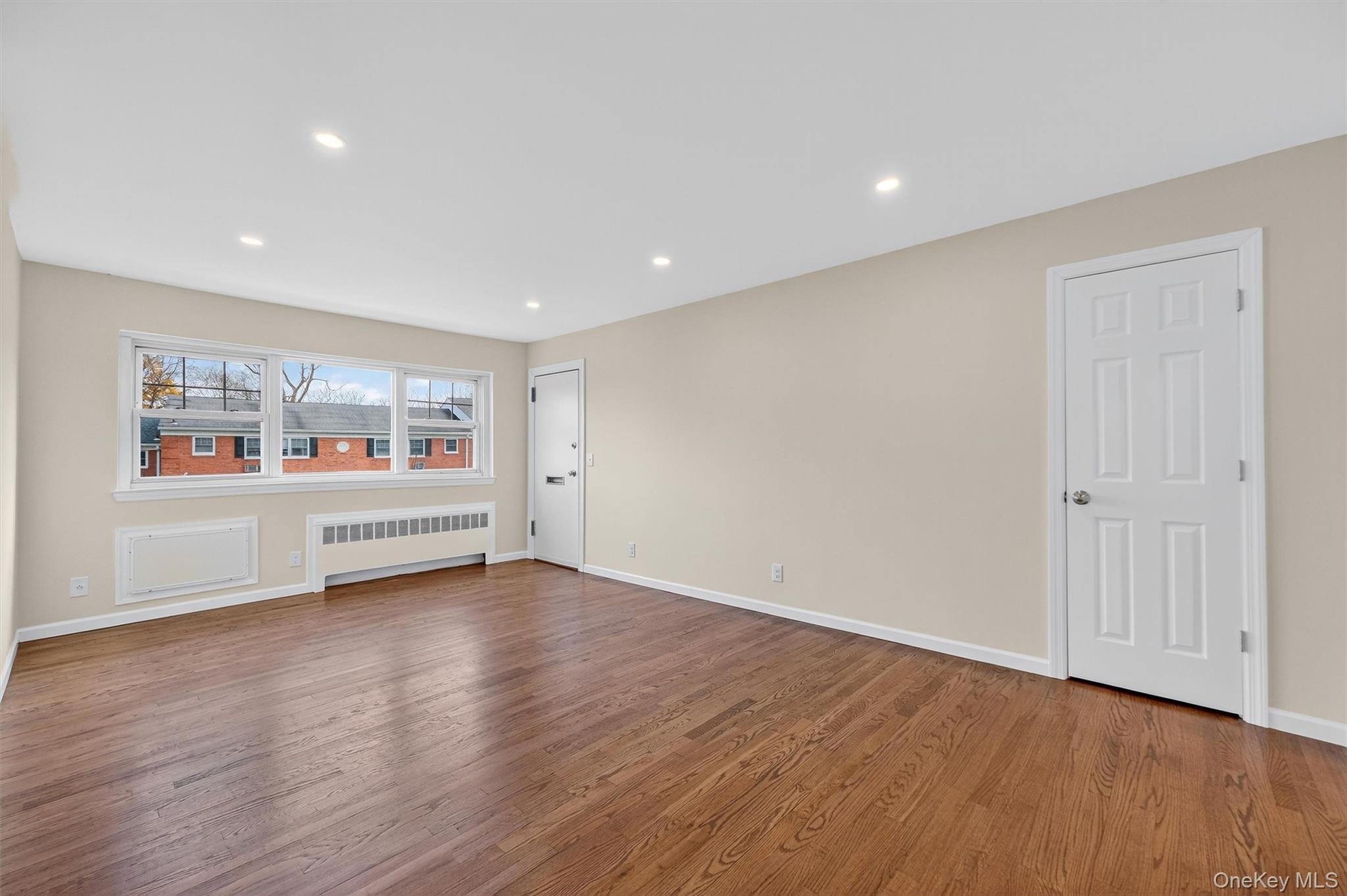 #4 photo, 1879 Crompond Road, Peekskill , NY 10566