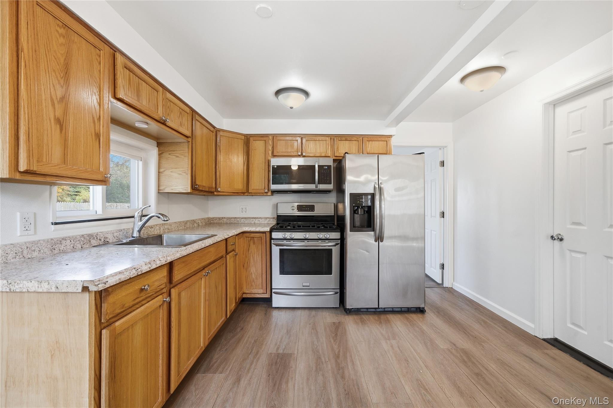 #11 photo, 81 Atlantic Avenue, West Sayville , NY 11796