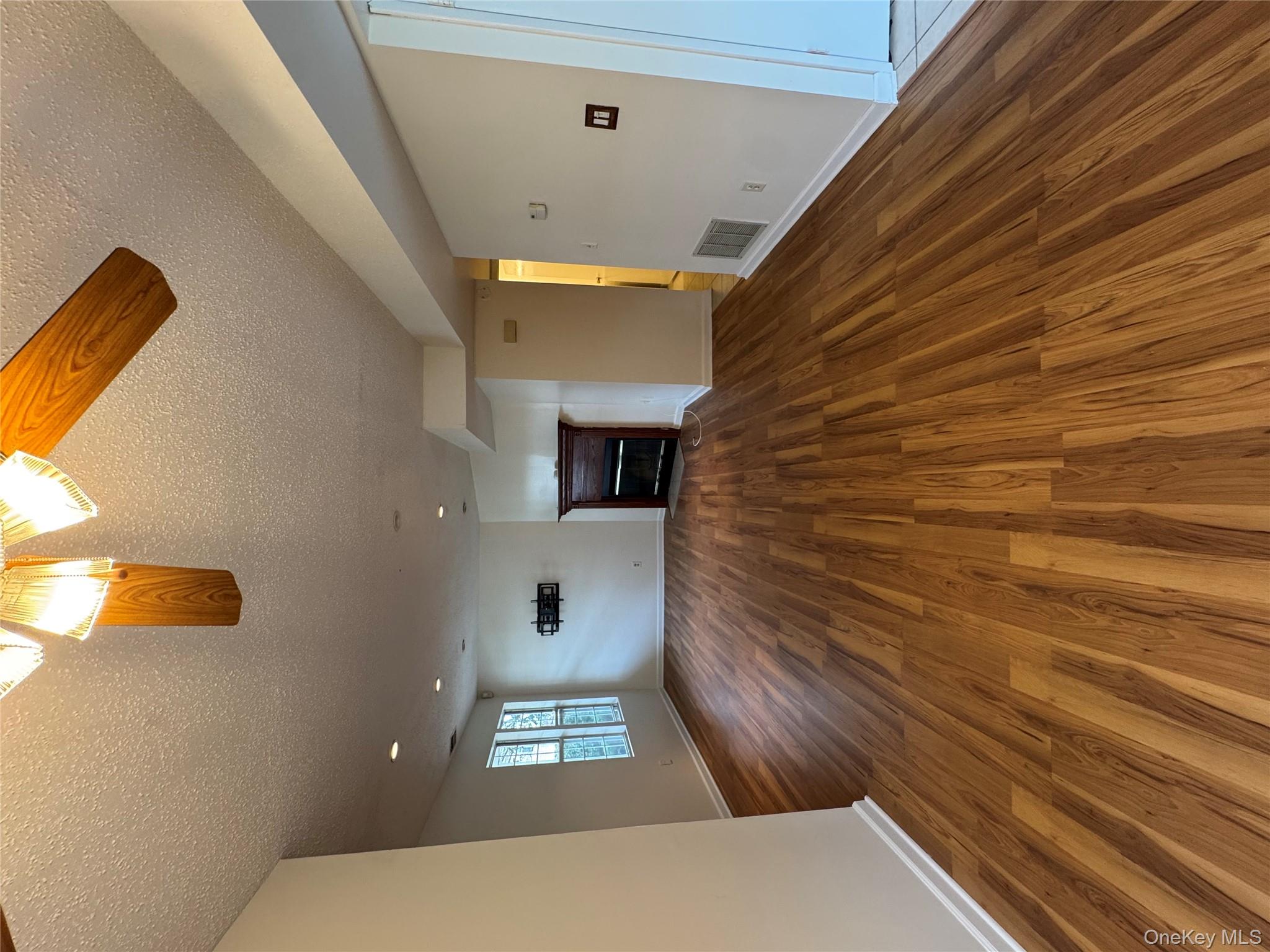 #10 photo, 2910 Whispering Hills Drive, Chester , NY 10918