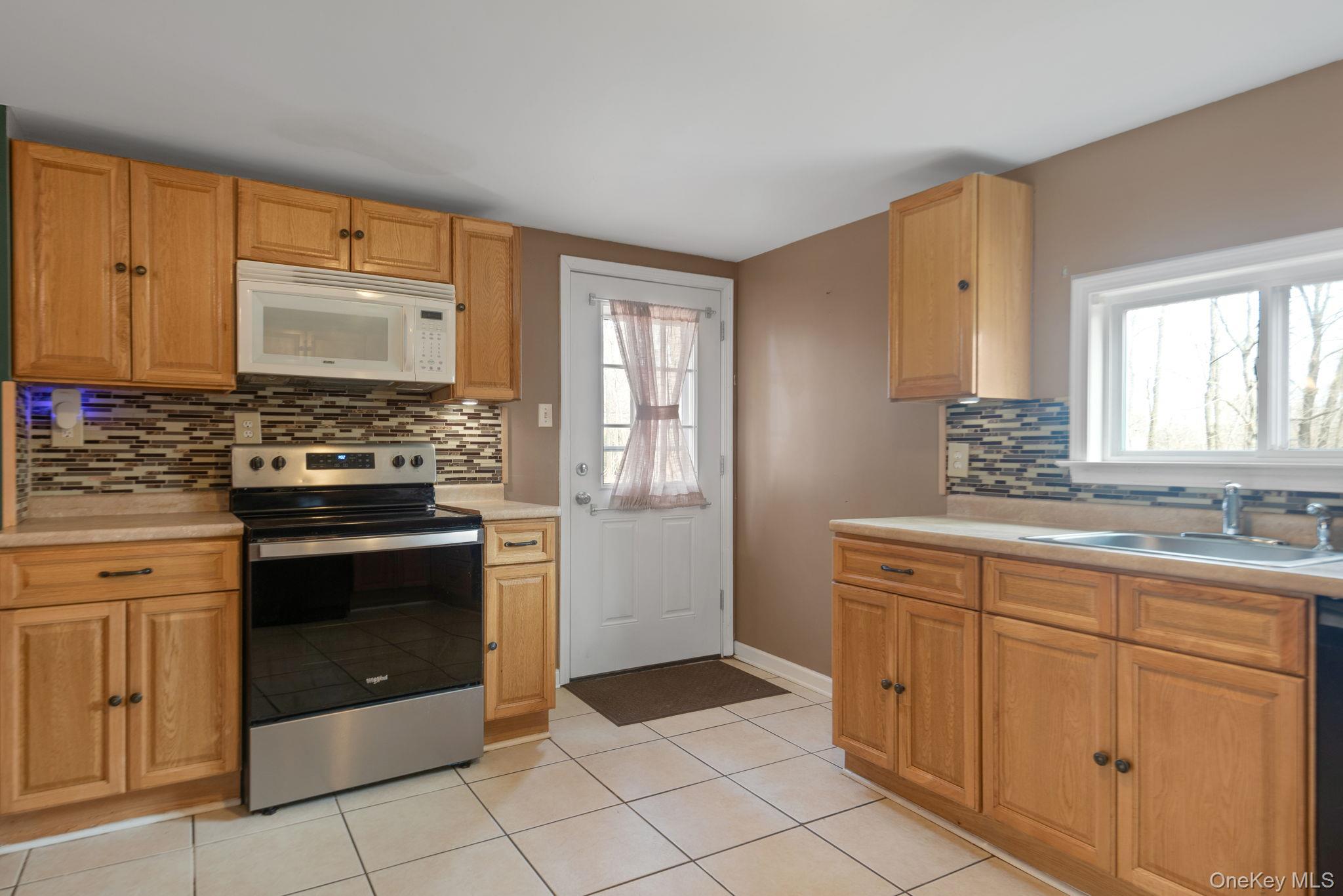 #11 photo, 37 Pressler Road, Newburgh , NY 12589