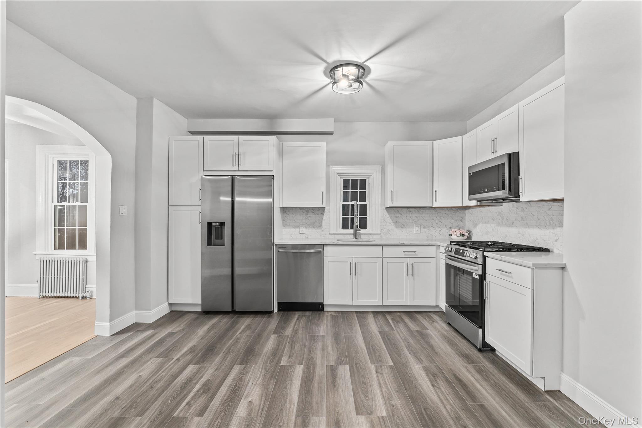 #10 photo, 350 Commerce Street, Hawthorne , NY 10532